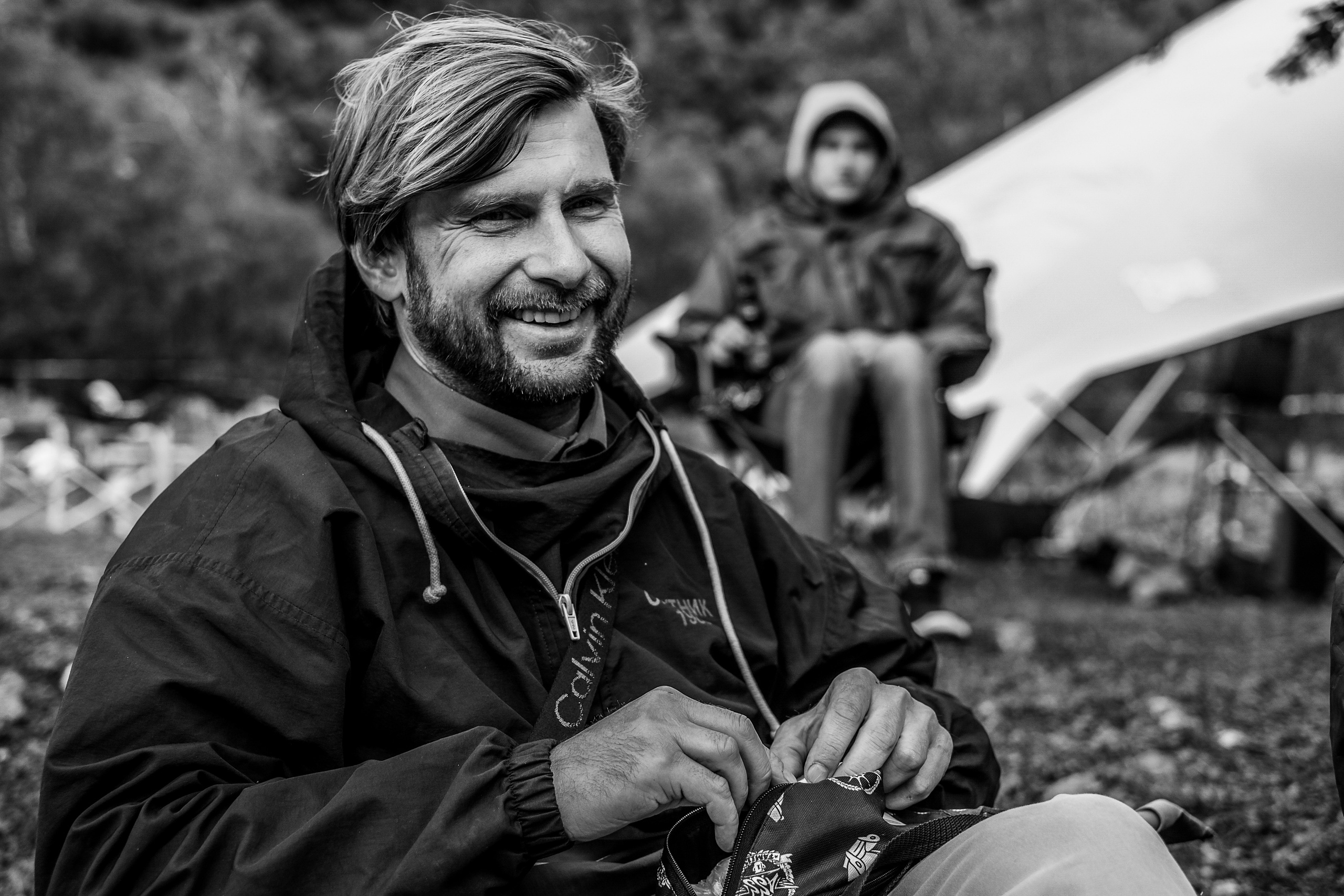 MOUNTAINS ASS FAMILY