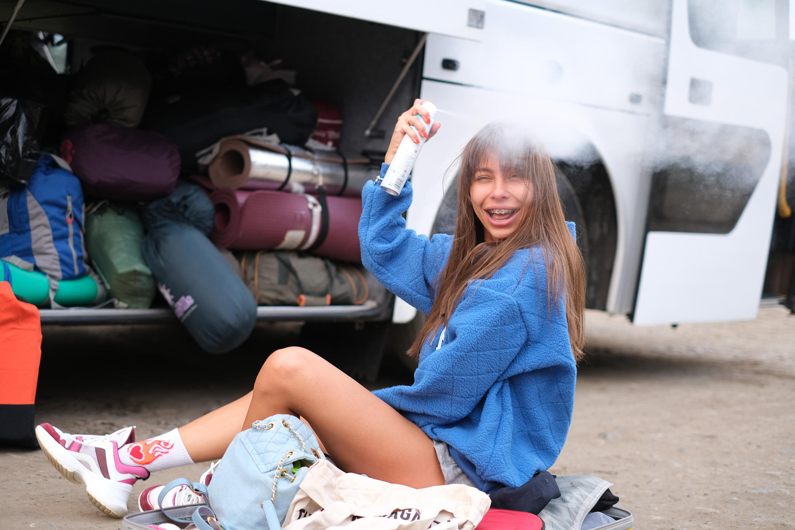 MOUNTAINS ASS FAMILY