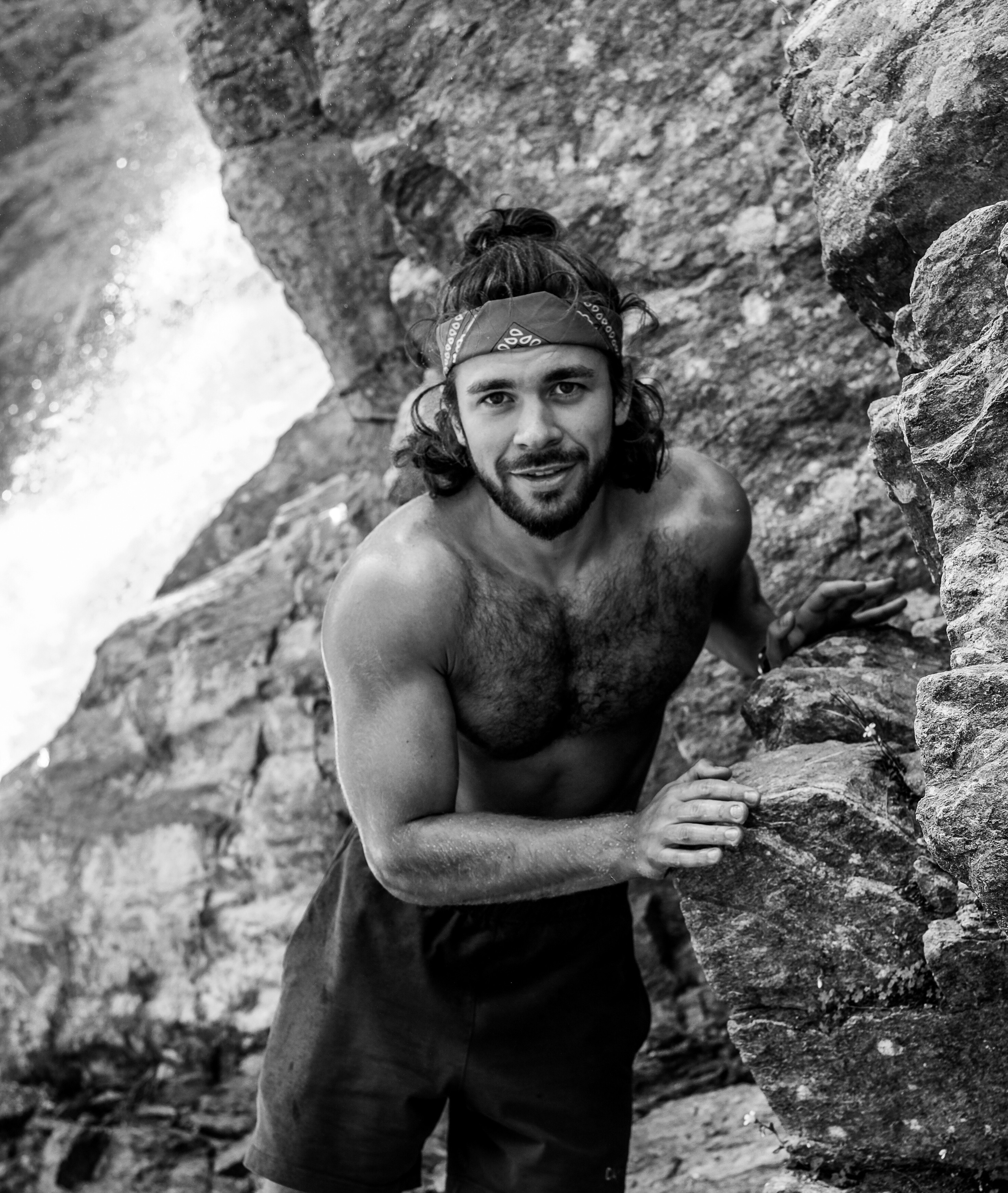 MOUNTAINS ASS FAMILY