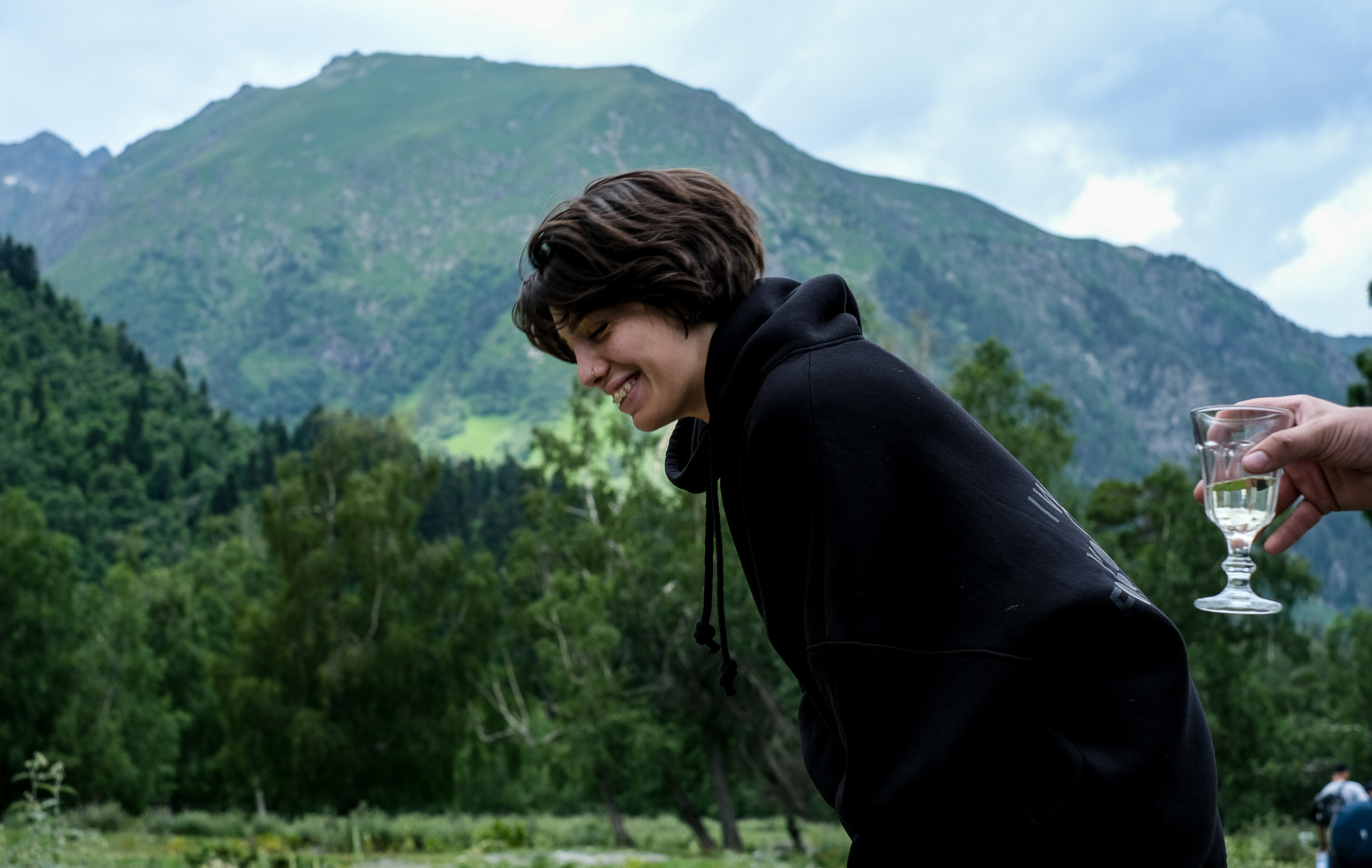 MOUNTAINS ASS FAMILY