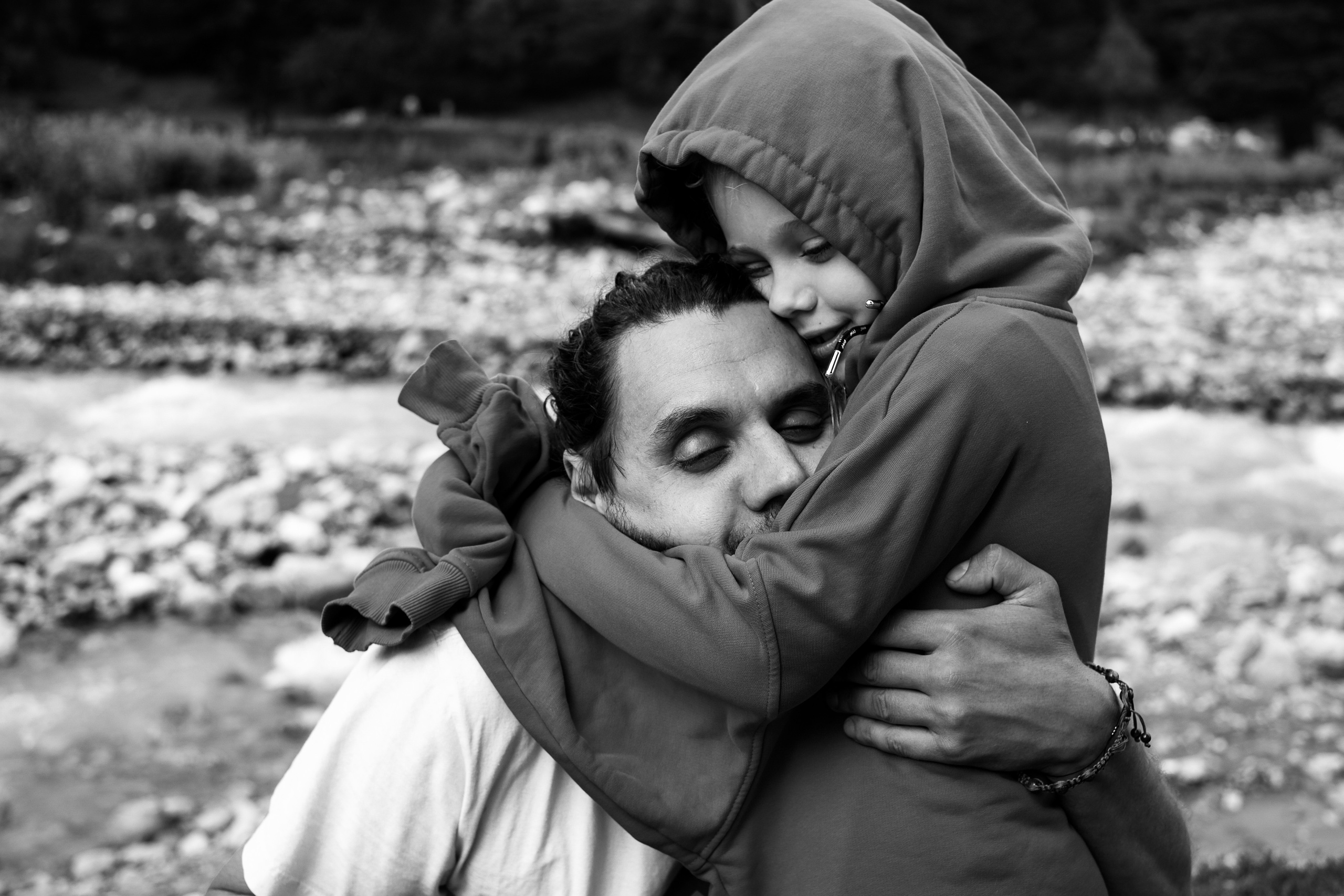 MOUNTAINS ASS FAMILY