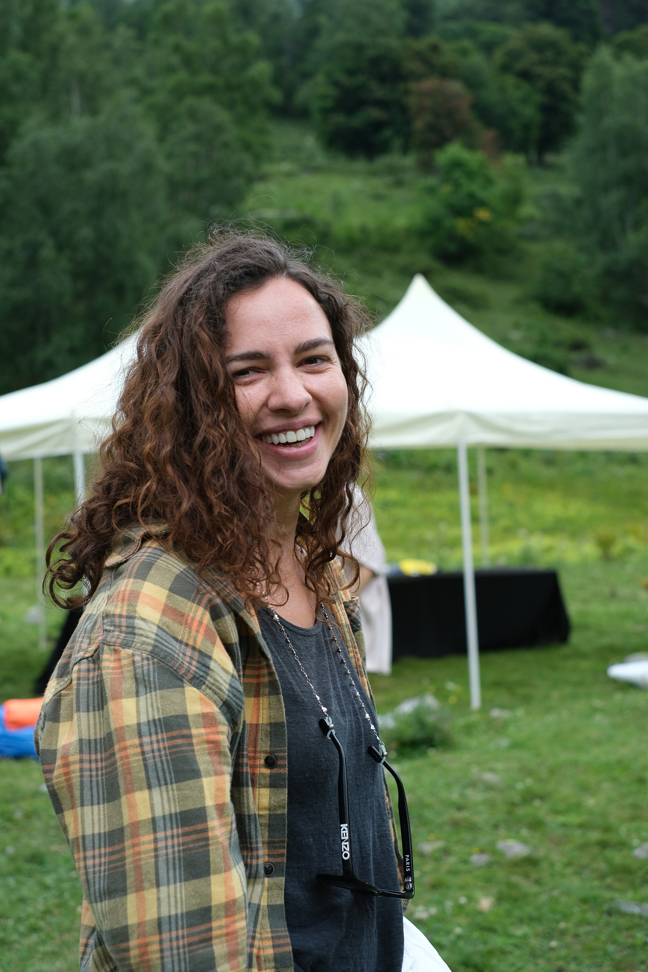 MOUNTAINS ASS FAMILY