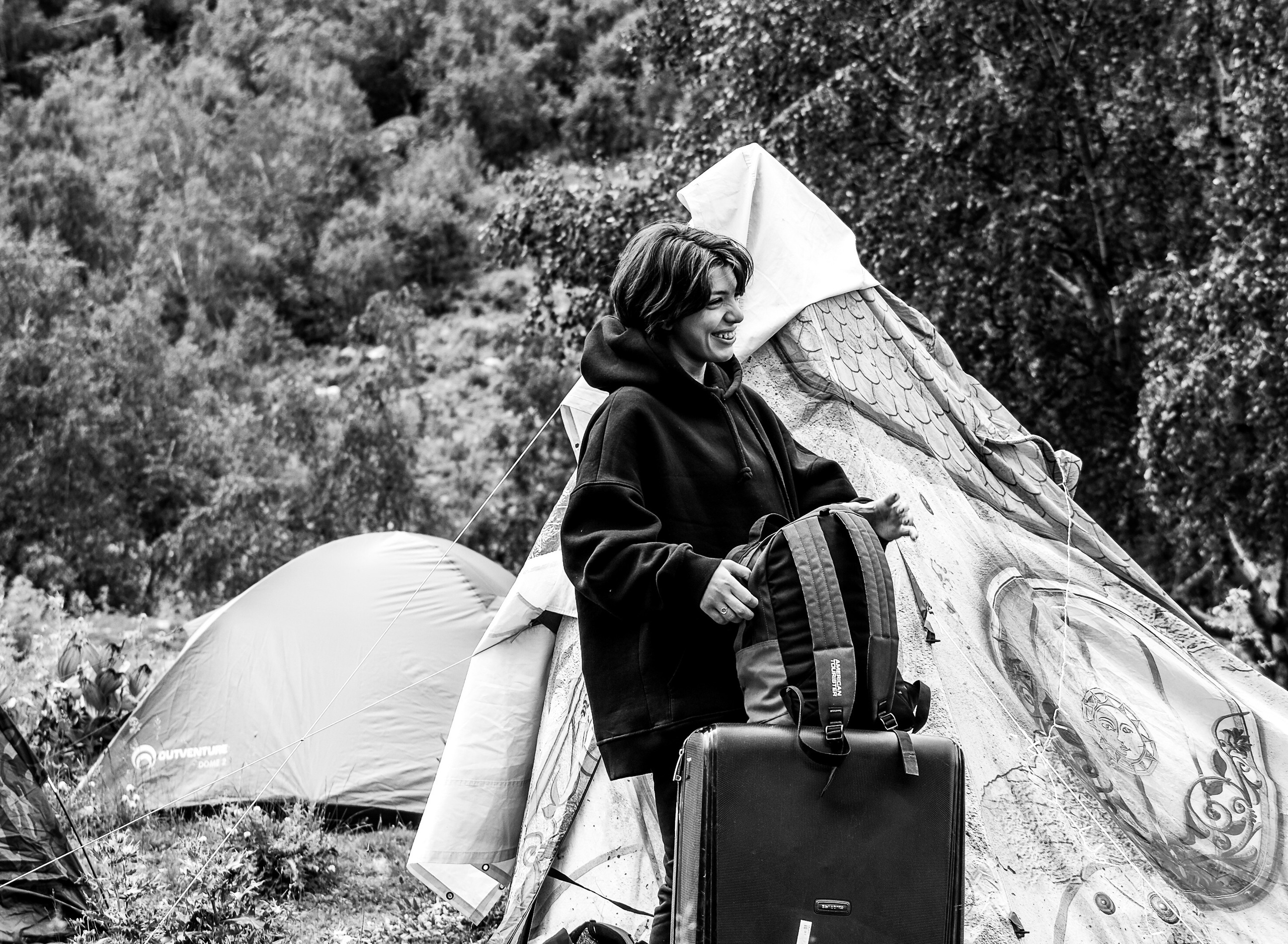 MOUNTAINS ASS FAMILY