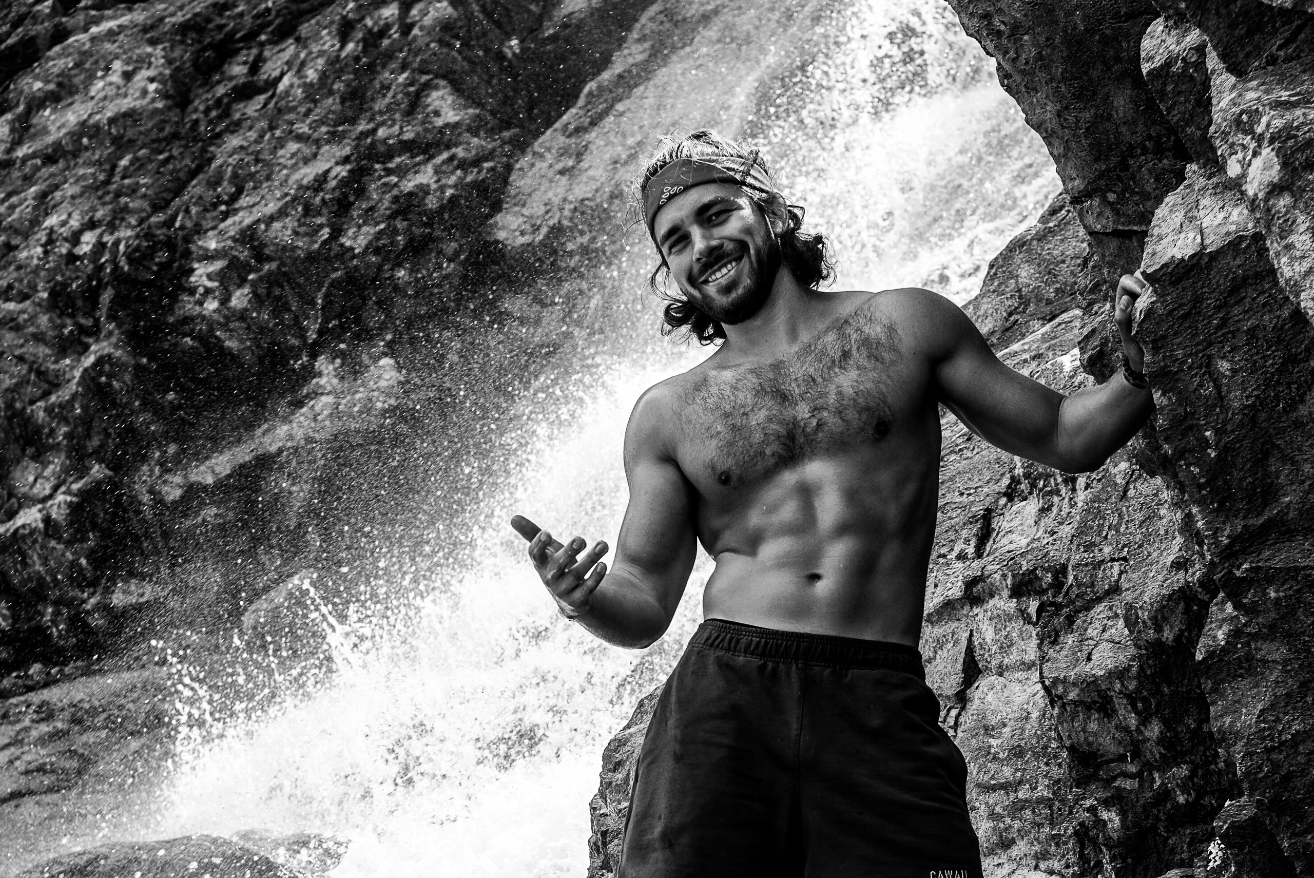 MOUNTAINS ASS FAMILY