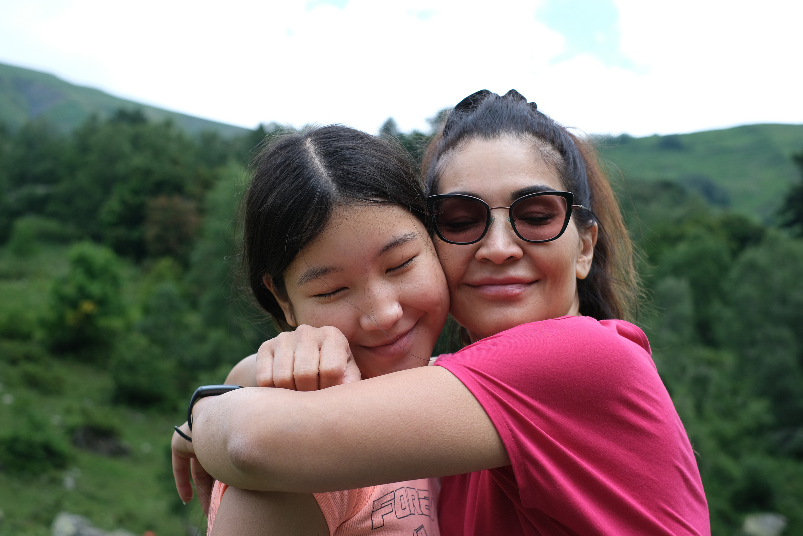 MOUNTAINS ASS FAMILY