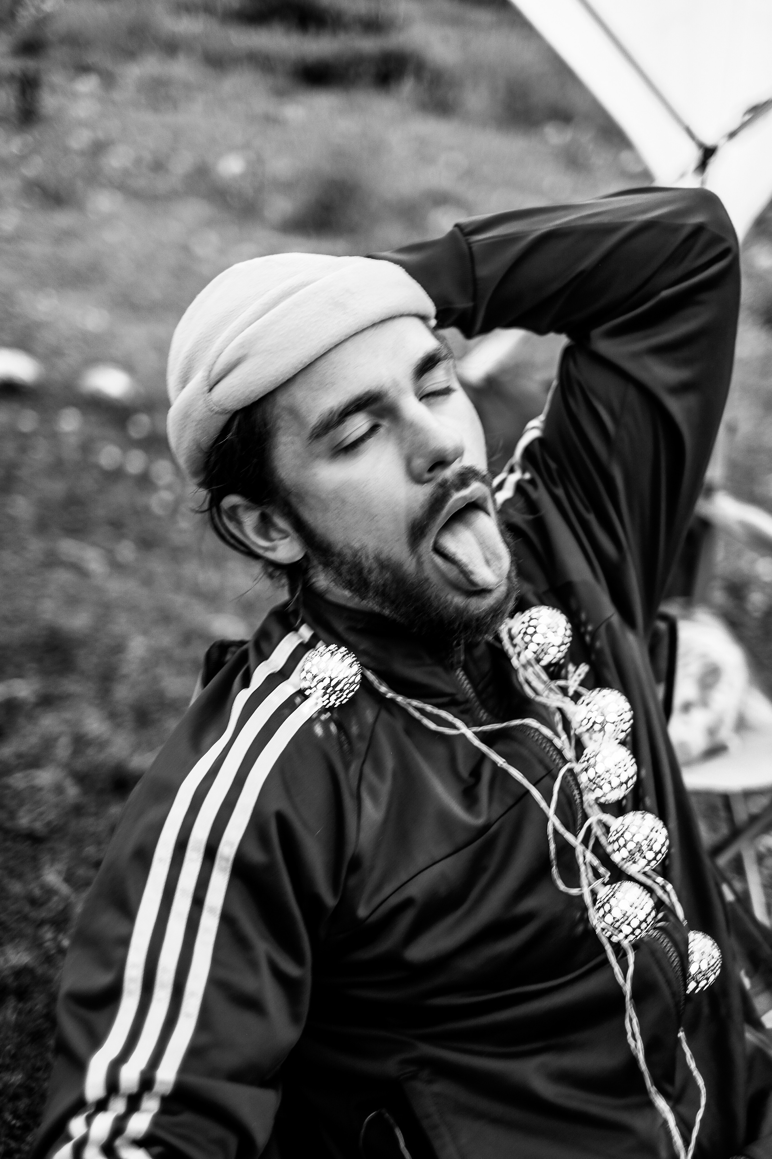 MOUNTAINS ASS FAMILY