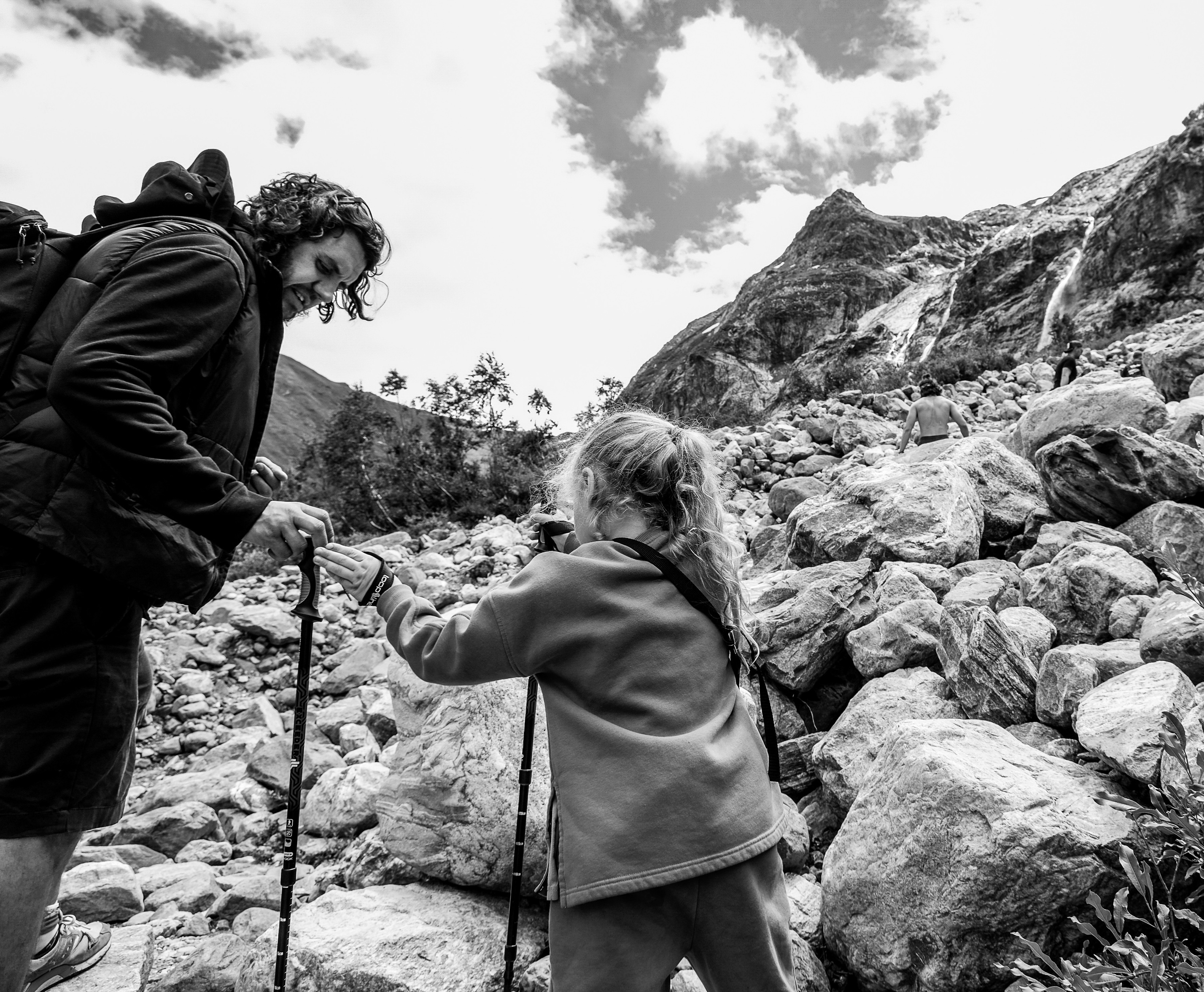 MOUNTAINS ASS FAMILY