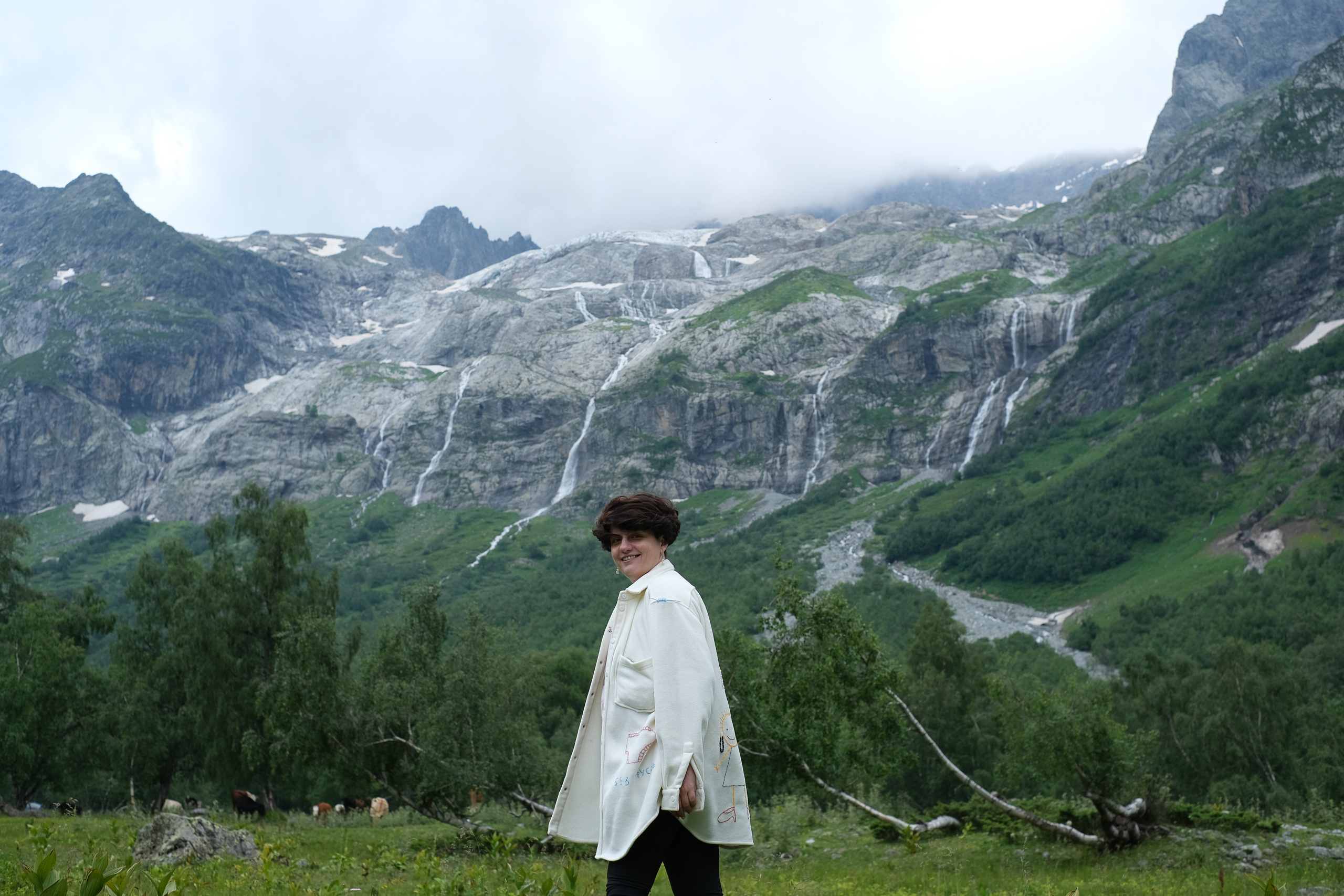 MOUNTAINS ASS FAMILY