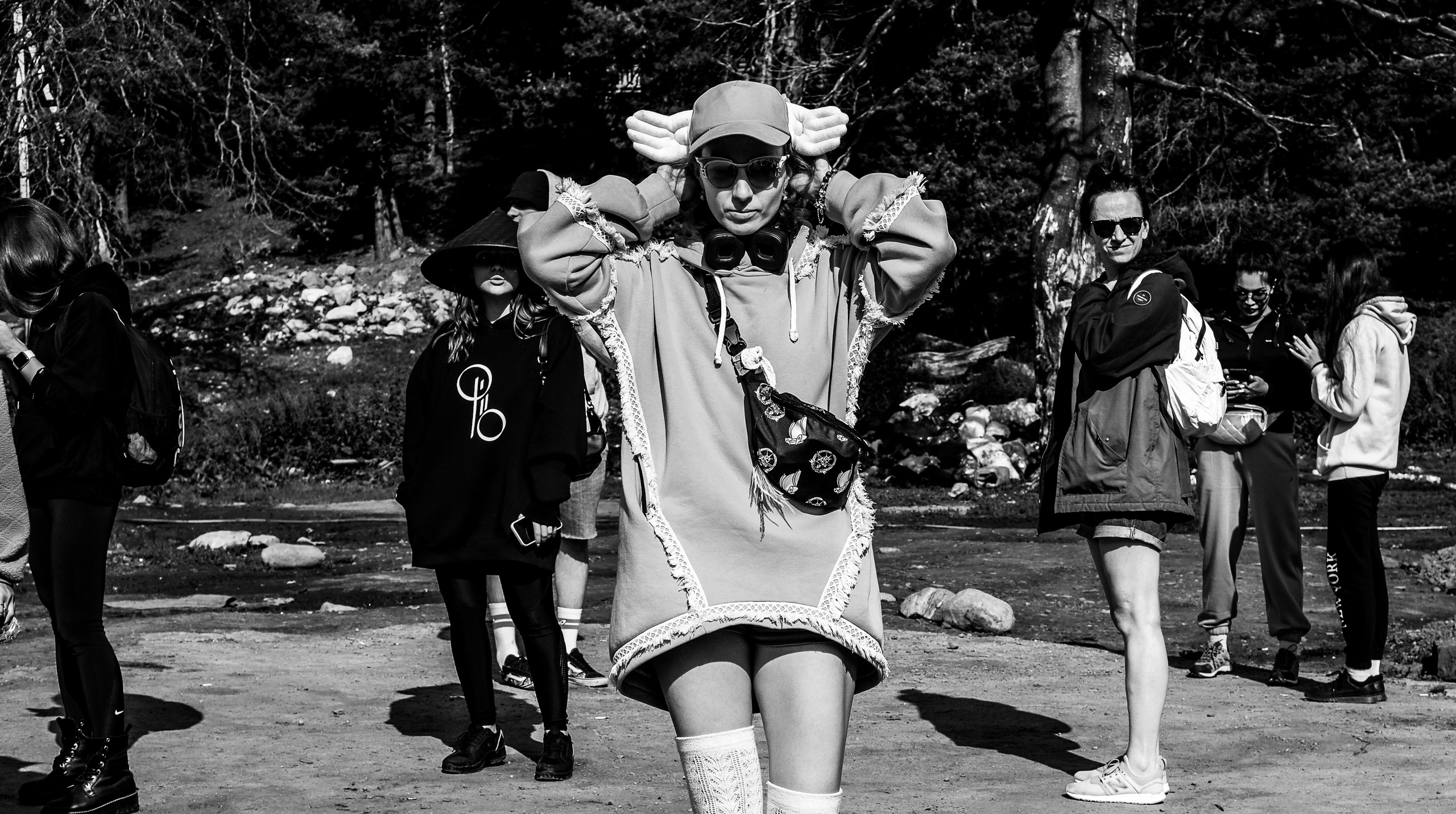 MOUNTAINS ASS FAMILY