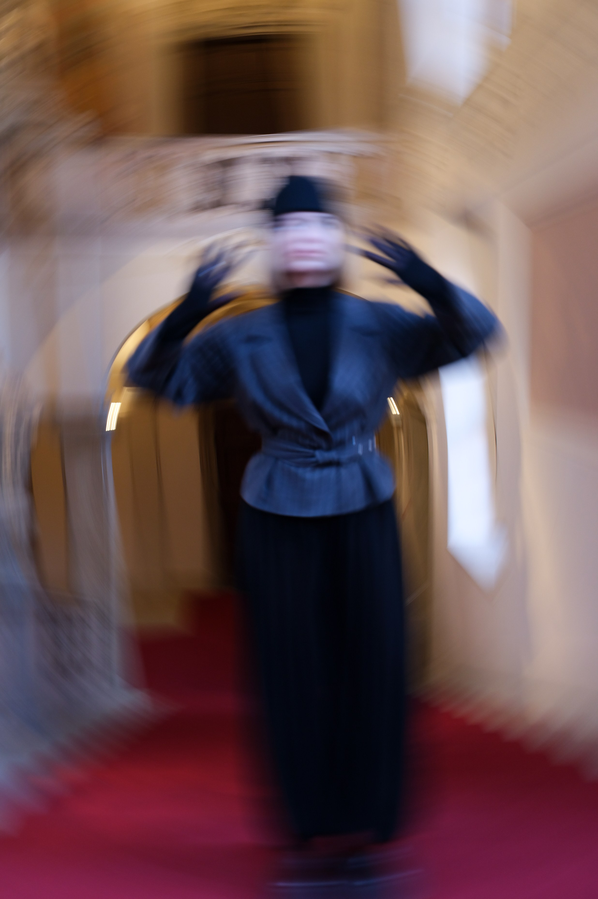 Во дворце. Фотограф в Москве и Праге: индивидуальные портреты, парные фотосессии