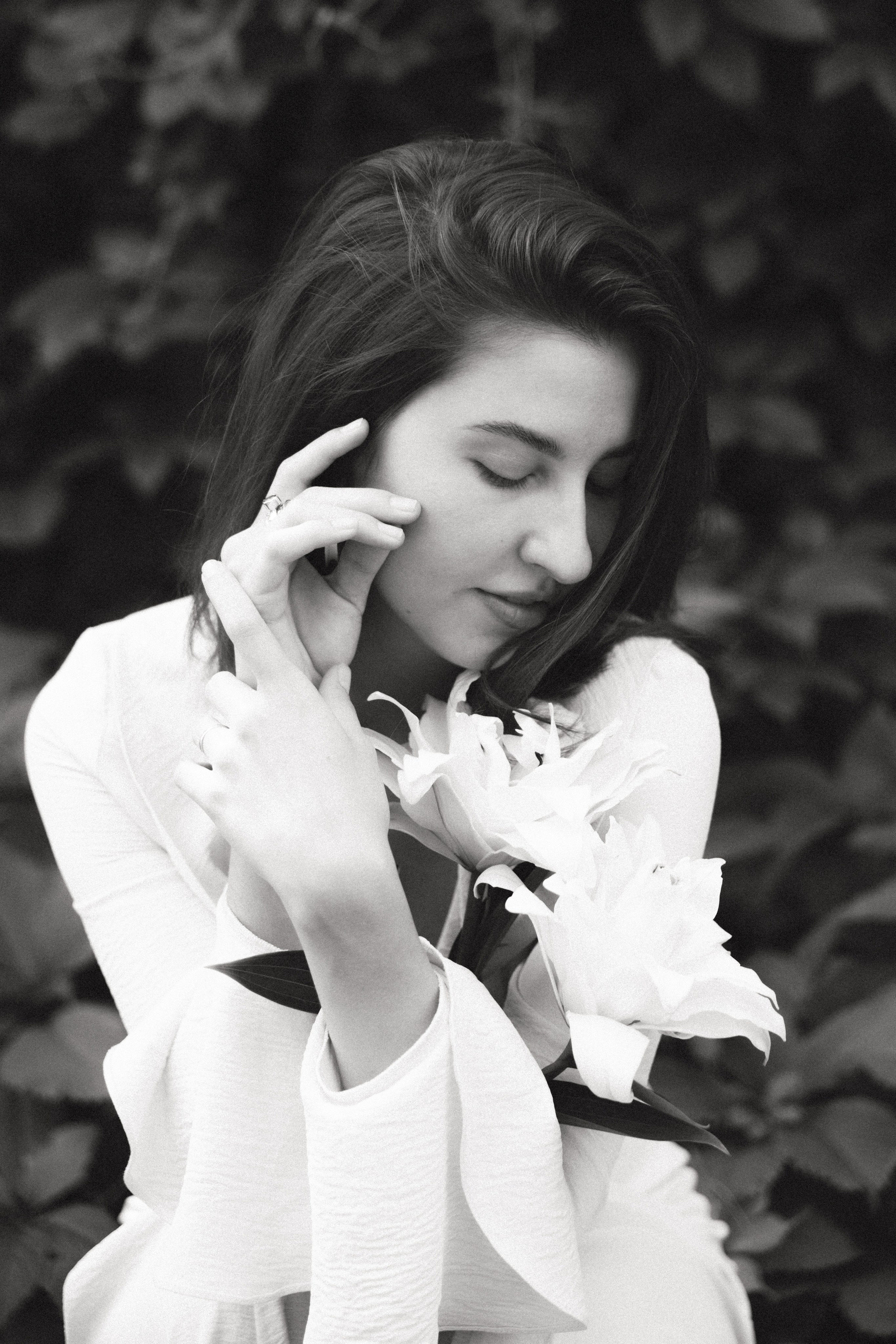 Ира. Главная