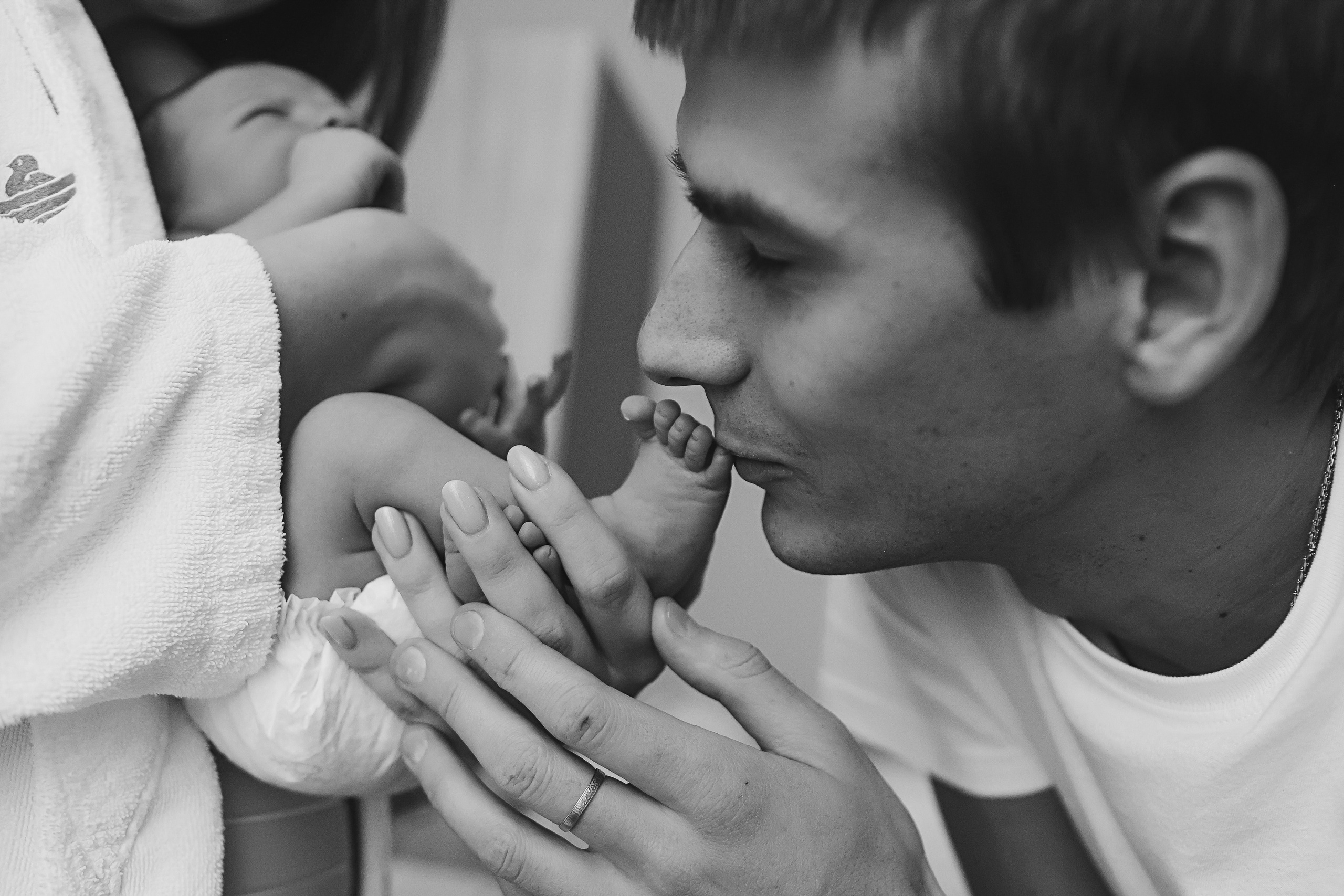 Выписка Мид. Семейный фотограф Тюмень, фотограф на роды Салмина Мария