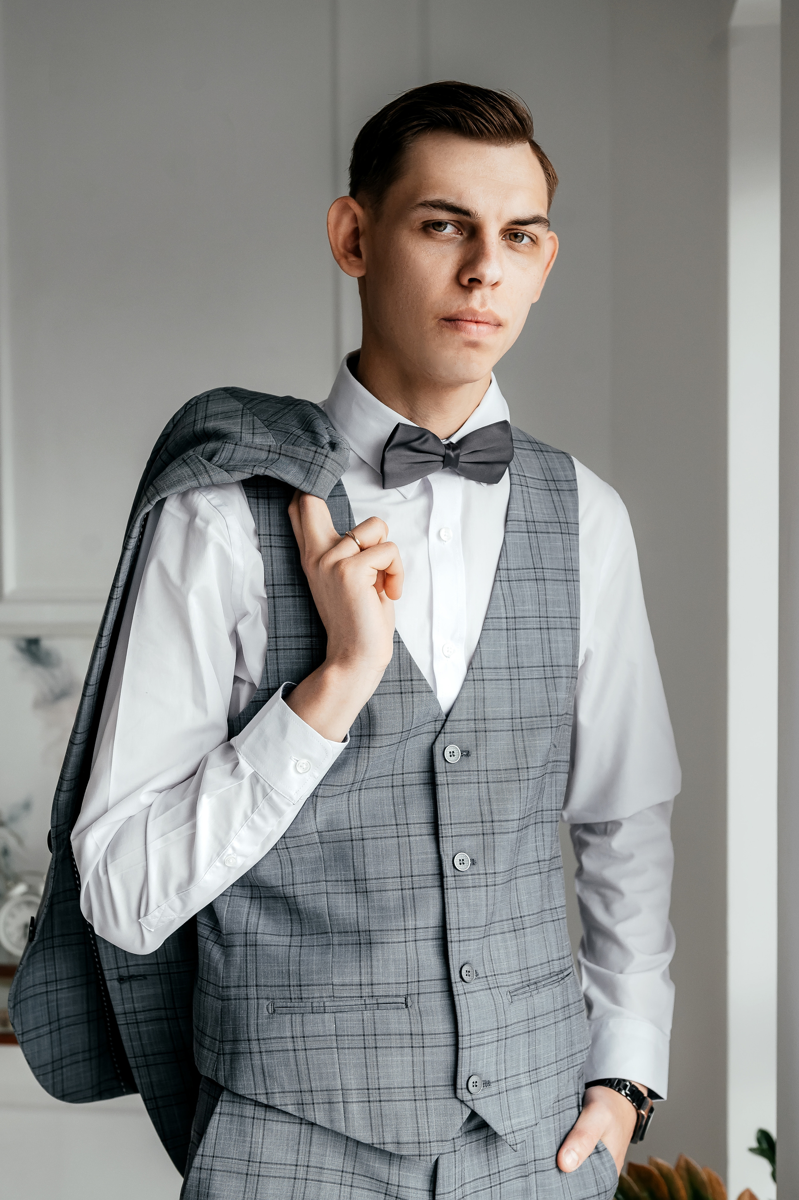 Свадебная лав стори в фотостудии Лофт 18. ЗАГС Королева и вечер в Усадьбе Гребнево. Свадебный и семейный фотограф Виктория Носачёва. Щелково, Москва и МО