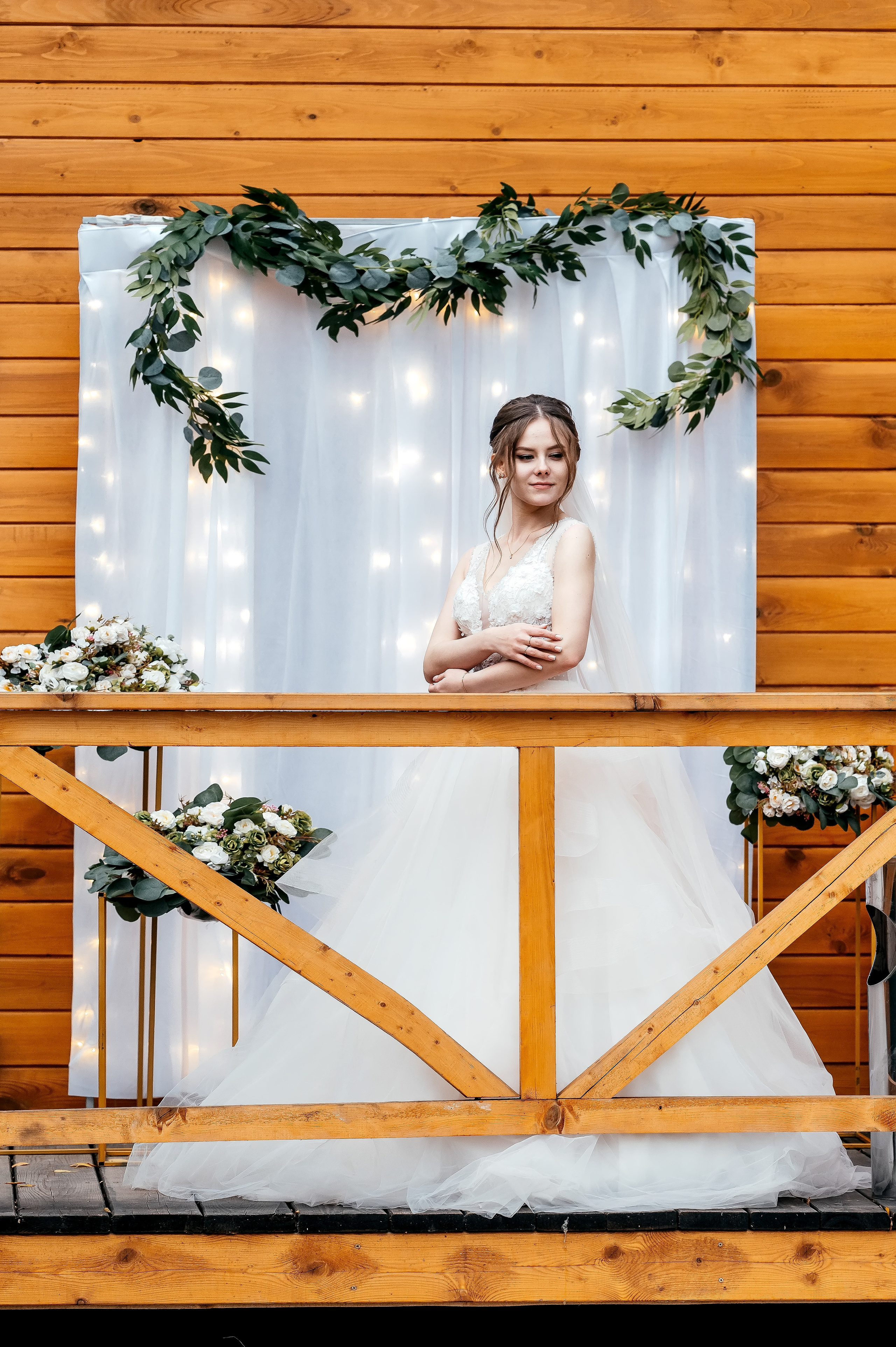 Свадебная лав стори в фотостудии Лофт 18. ЗАГС Королева и вечер в Усадьбе Гребнево. Свадебный и семейный фотограф Виктория Носачёва. Щелково, Москва и МО