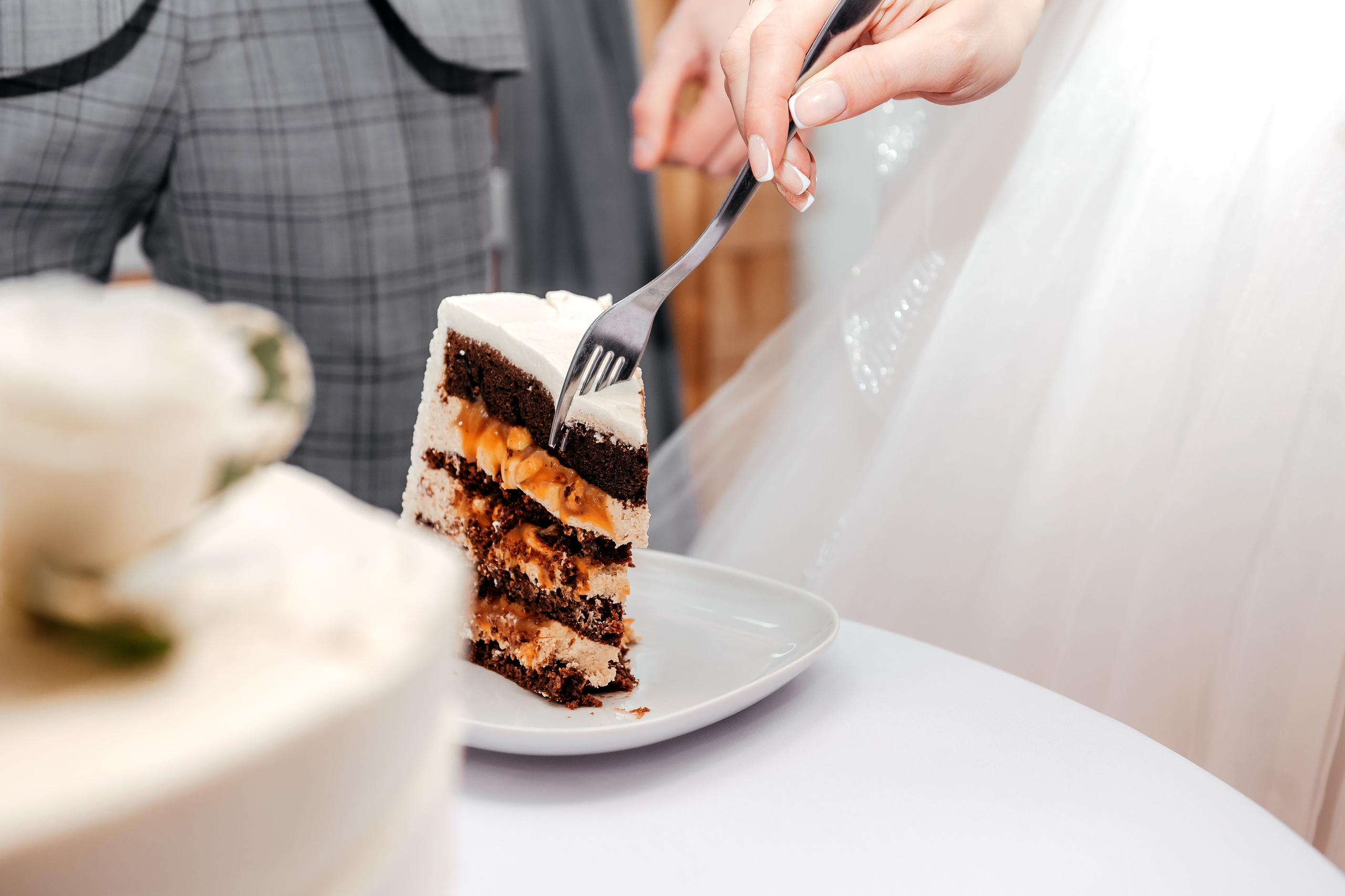 Свадебная лав стори в фотостудии Лофт 18. ЗАГС Королева и вечер в Усадьбе Гребнево. Свадебный и семейный фотограф Виктория Носачёва. Щелково, Москва и МО