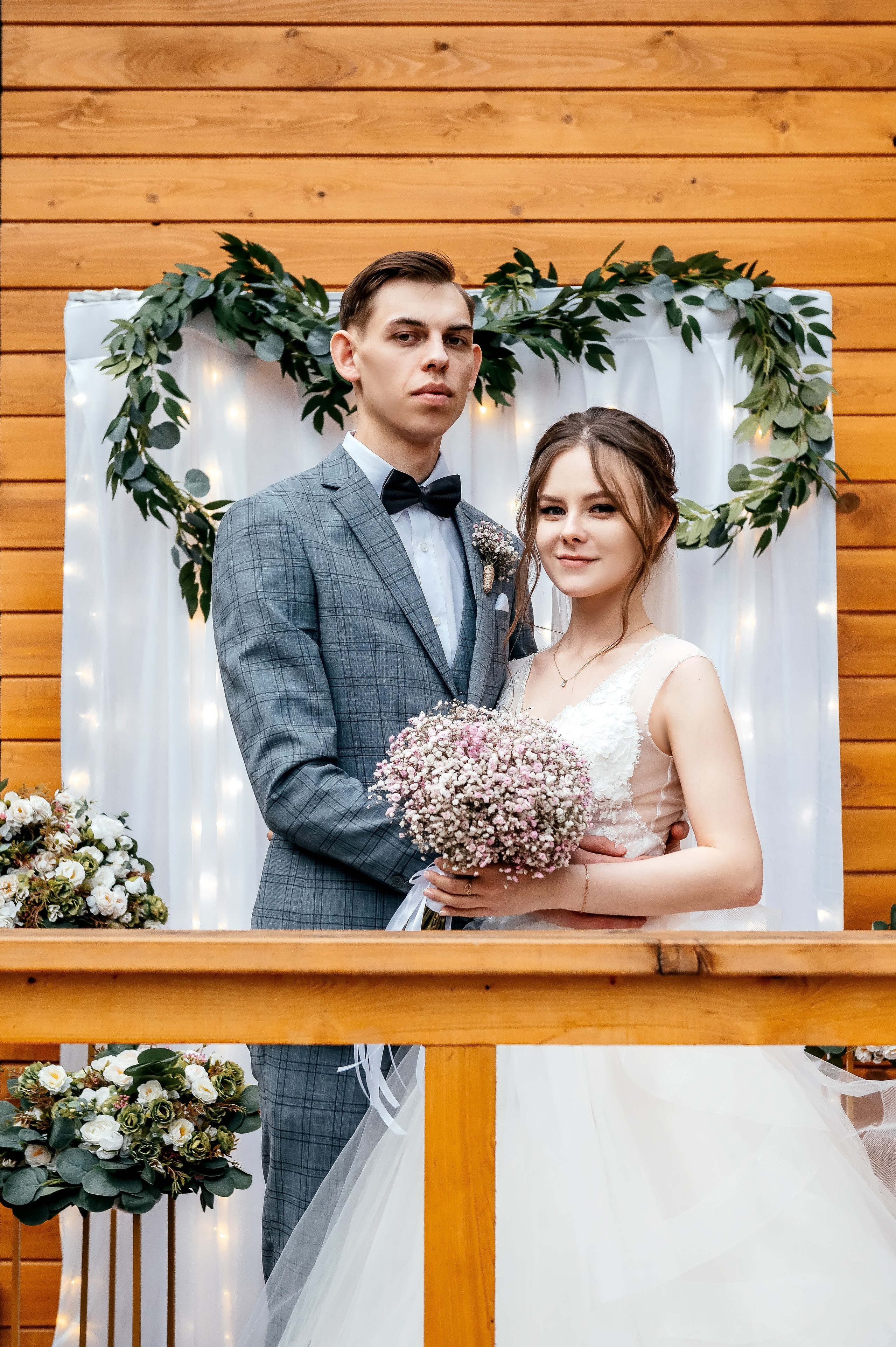 Свадебная лав стори в фотостудии Лофт 18. ЗАГС Королева и вечер в Усадьбе Гребнево. Свадебный и семейный фотограф Виктория Носачёва. Щелково, Москва и МО