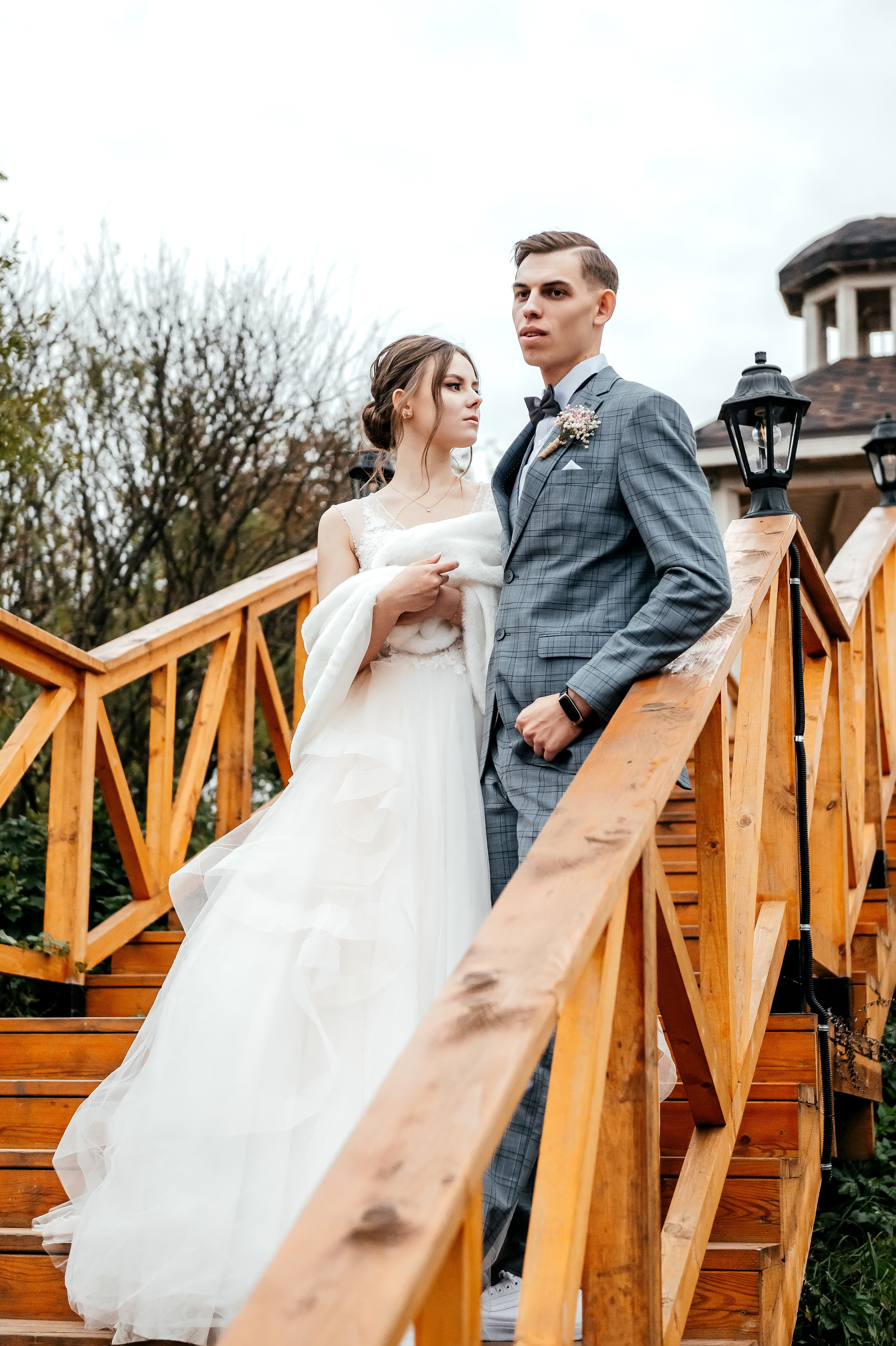 Свадебная лав стори в фотостудии Лофт 18. ЗАГС Королева и вечер в Усадьбе Гребнево. Свадебный и семейный фотограф Виктория Носачёва. Щелково, Москва и МО