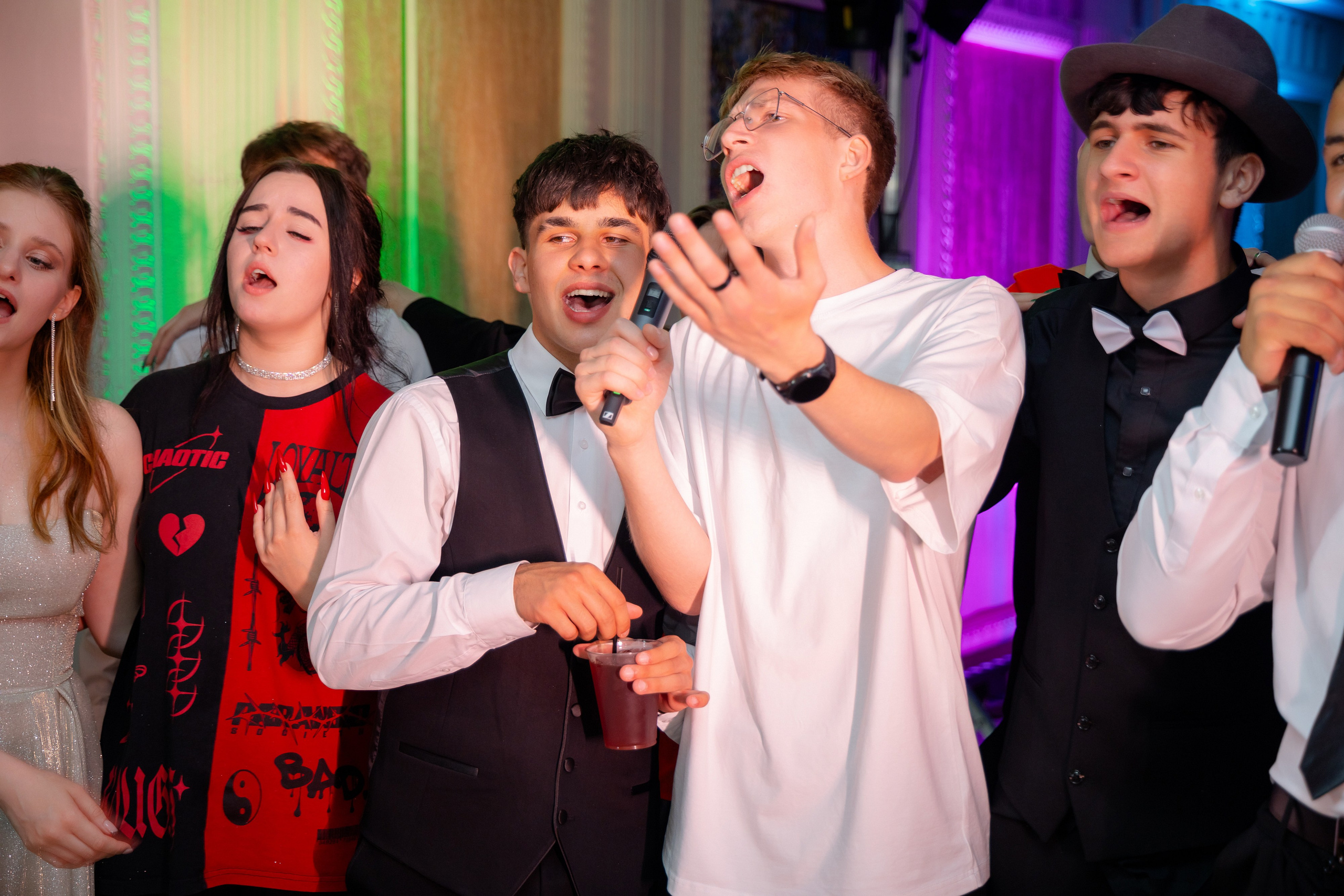 Школьный выпускной 2024 год в Соколе (Минск). Свадебный фотограф в Минске/Беларуси Сергей Спиридонов