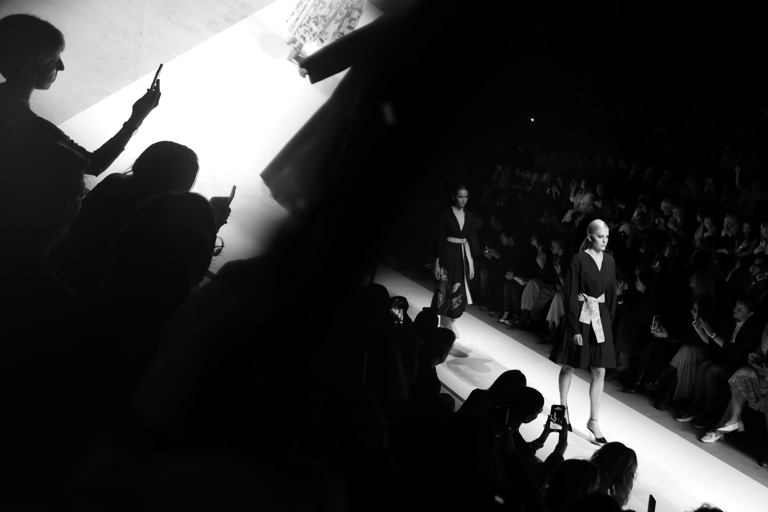 Moscow Fashion Week Fall 2024. Fashion Фотограф в СПб Yana Kochkina