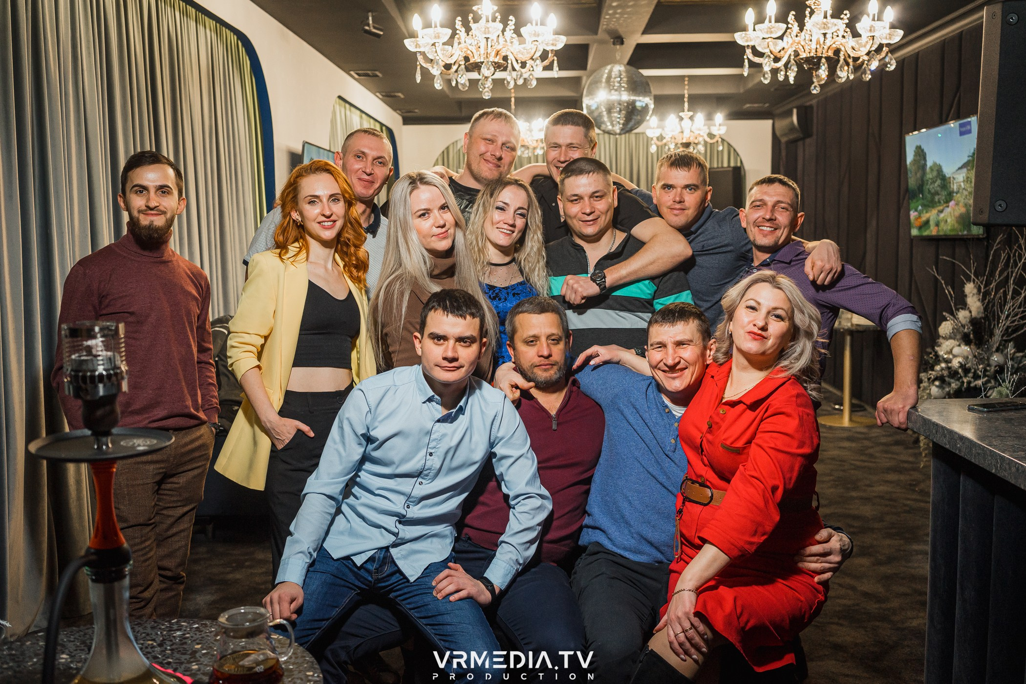 НОВОГОДНЯЯ РАЗМИНКА в караоке-баре «Volna»