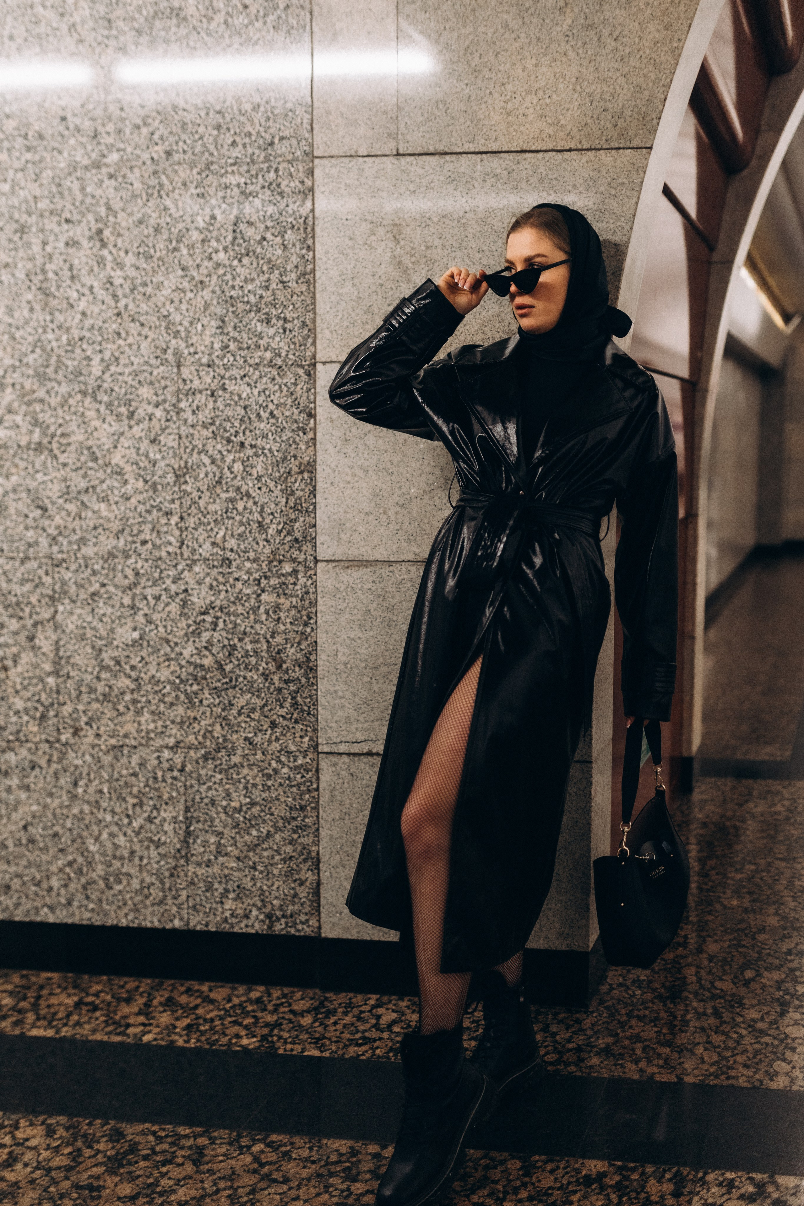 Наташа и парковка. Фотограф Артем Бросов в Санкт-Петербурге и Дубае