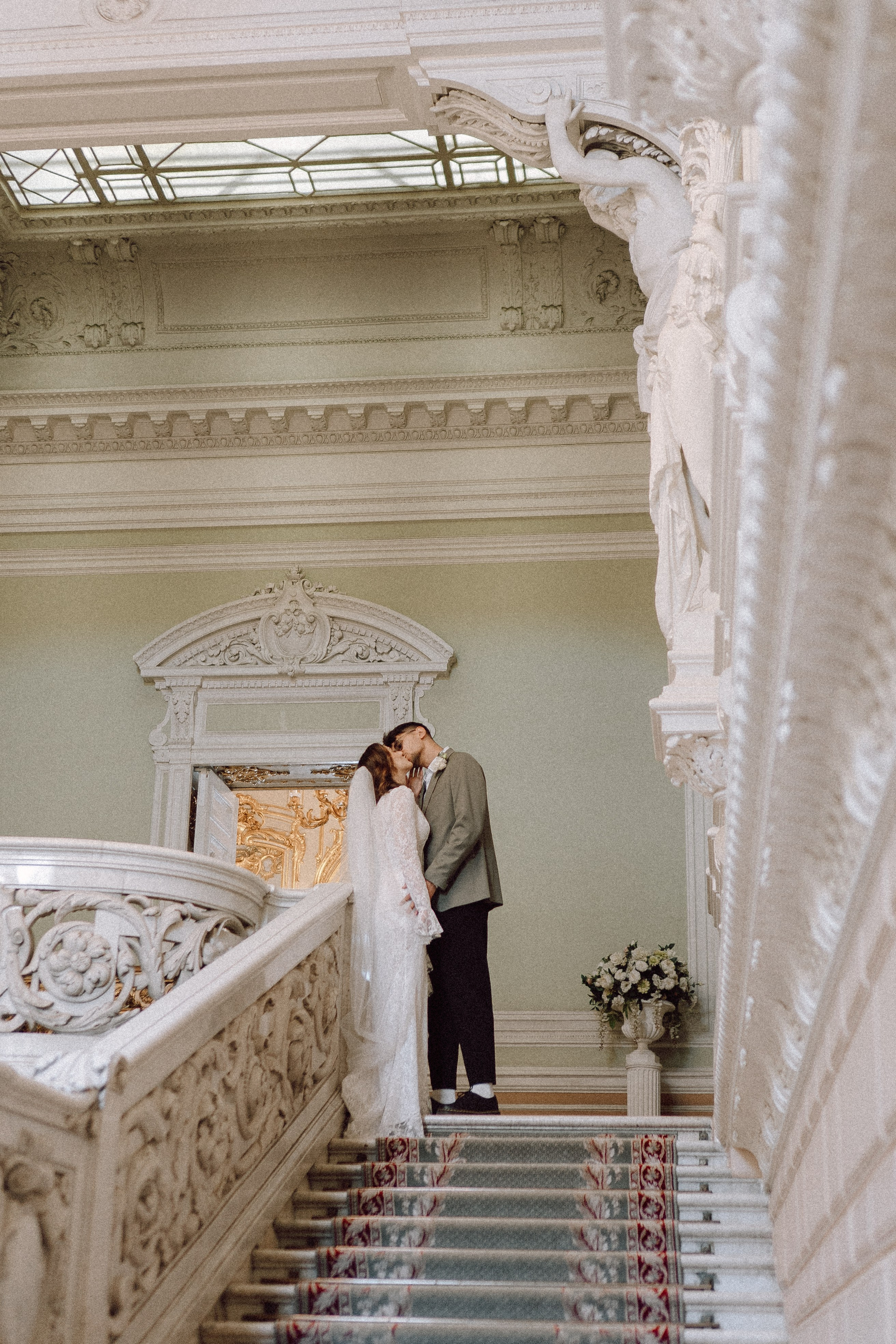 СВАДЕБНАЯ СЬЕМКА В ПЕРВОМ ДВОРЦЕ БРАКОСОЧЕТАНИЯ. Профессиональный фотограф, Санкт-Петербург — Виктория Богомолова