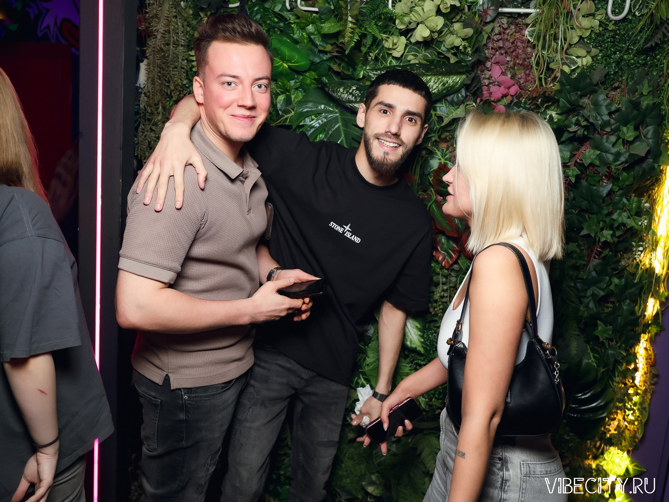 DOUBLE U. VIBECITY.RU Вайб Сити Ру Фоторепортажи Фотоотчеты Калининград