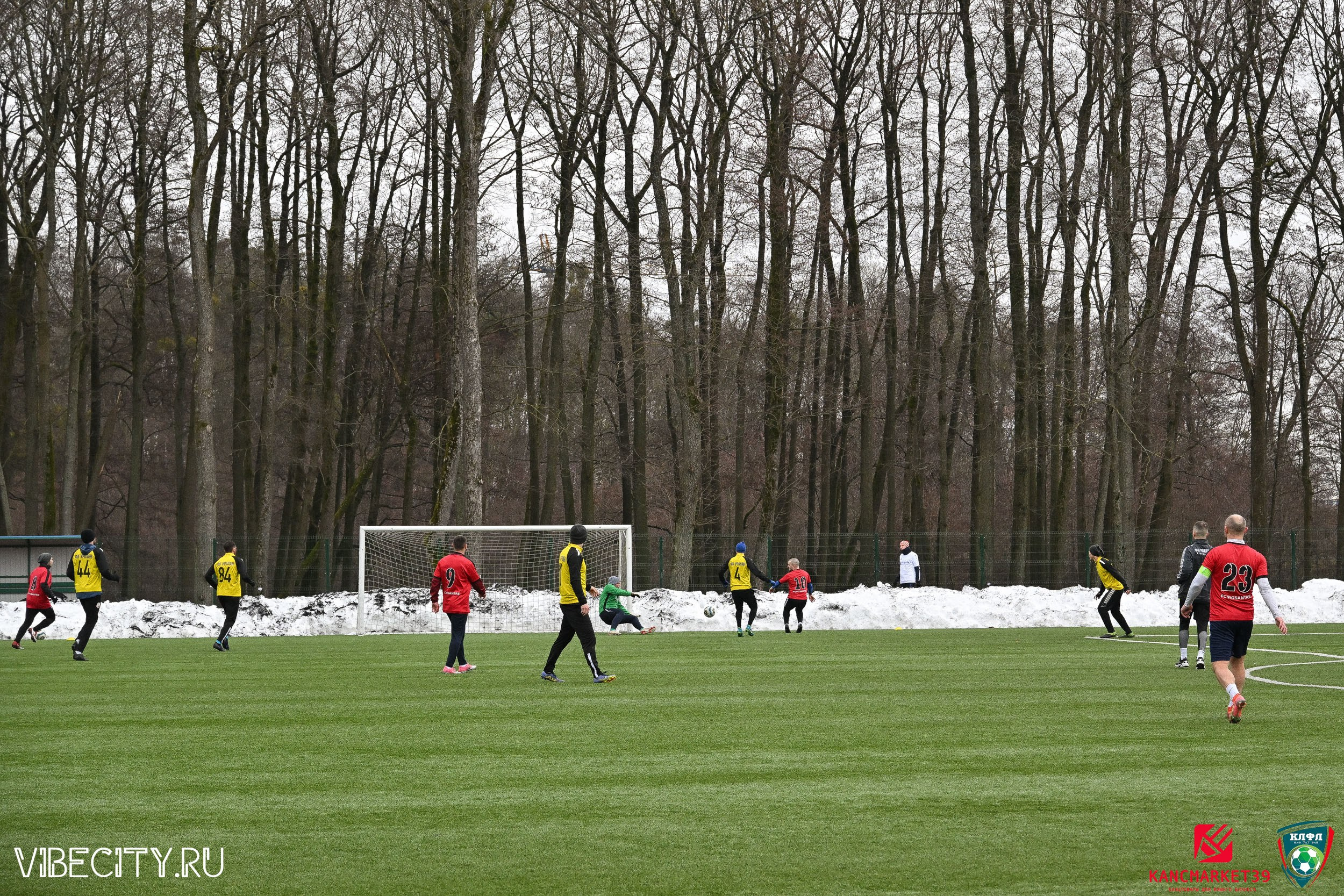 XX ЧЕМПИОНАТ КАЛИНИНГРАДСКОЙ ЛФЛ КАНЦМАРКЕТ39 сезона 2024–2025 гг. VIBECITY.RU Вайб Сити Ру Фоторепортажи Фотоотчеты Калининград