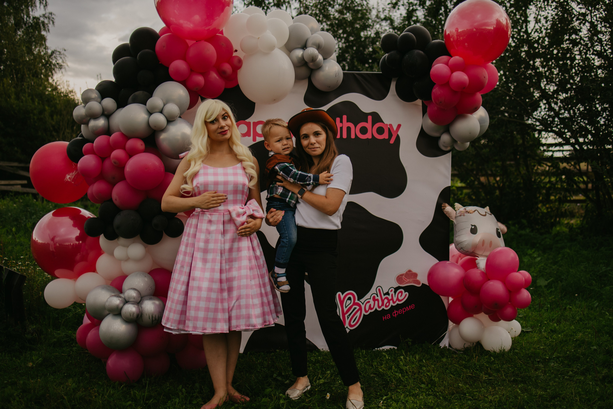 Лера 2 годика. Репортажный и портретный фотограф в Санктпетербурге. Видиосъемка мероприятий в Санкт-Петербурге