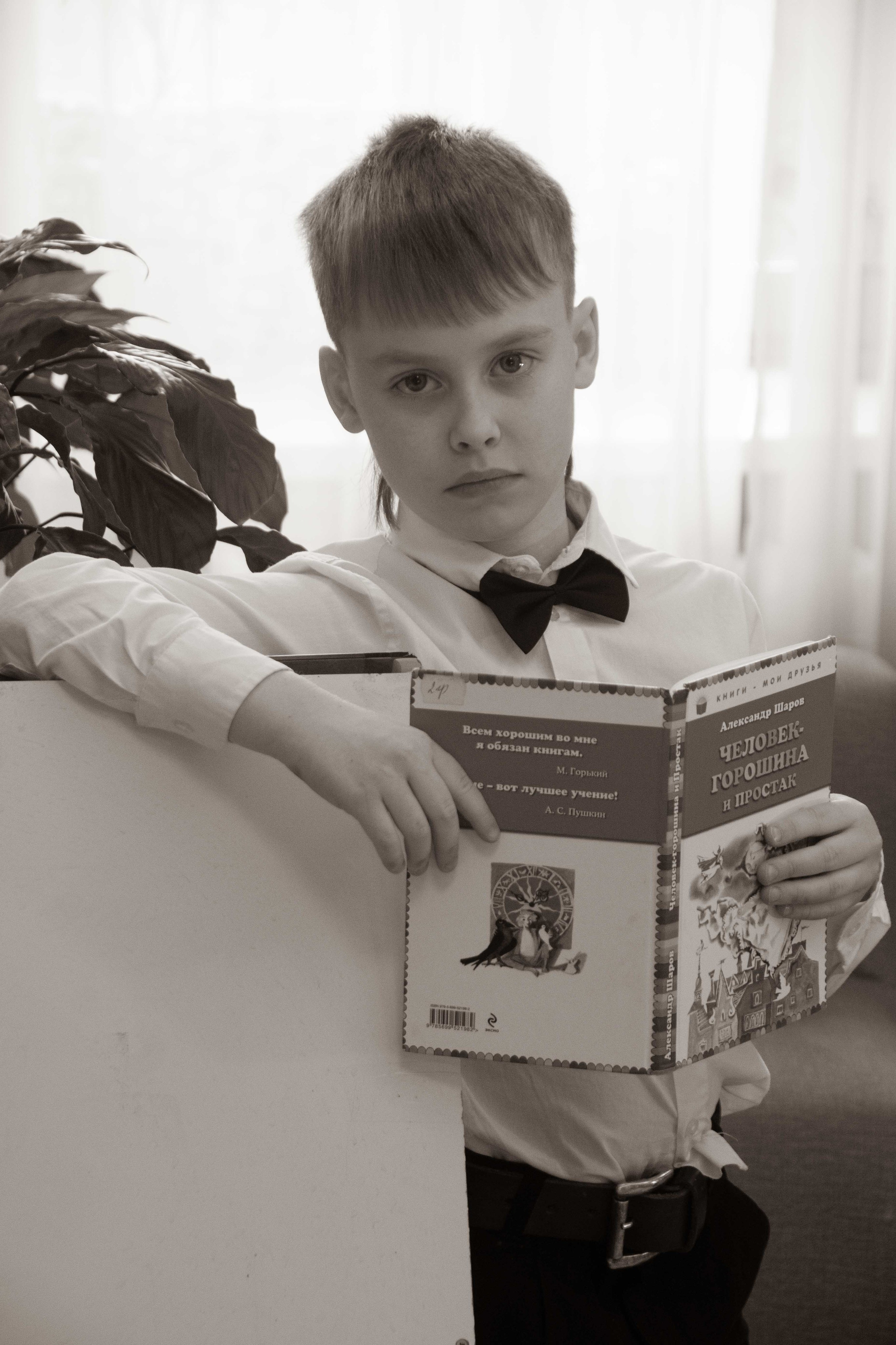 2023 г. Портреты выпускников. Репортажный и детский фотограф в Новосибирске