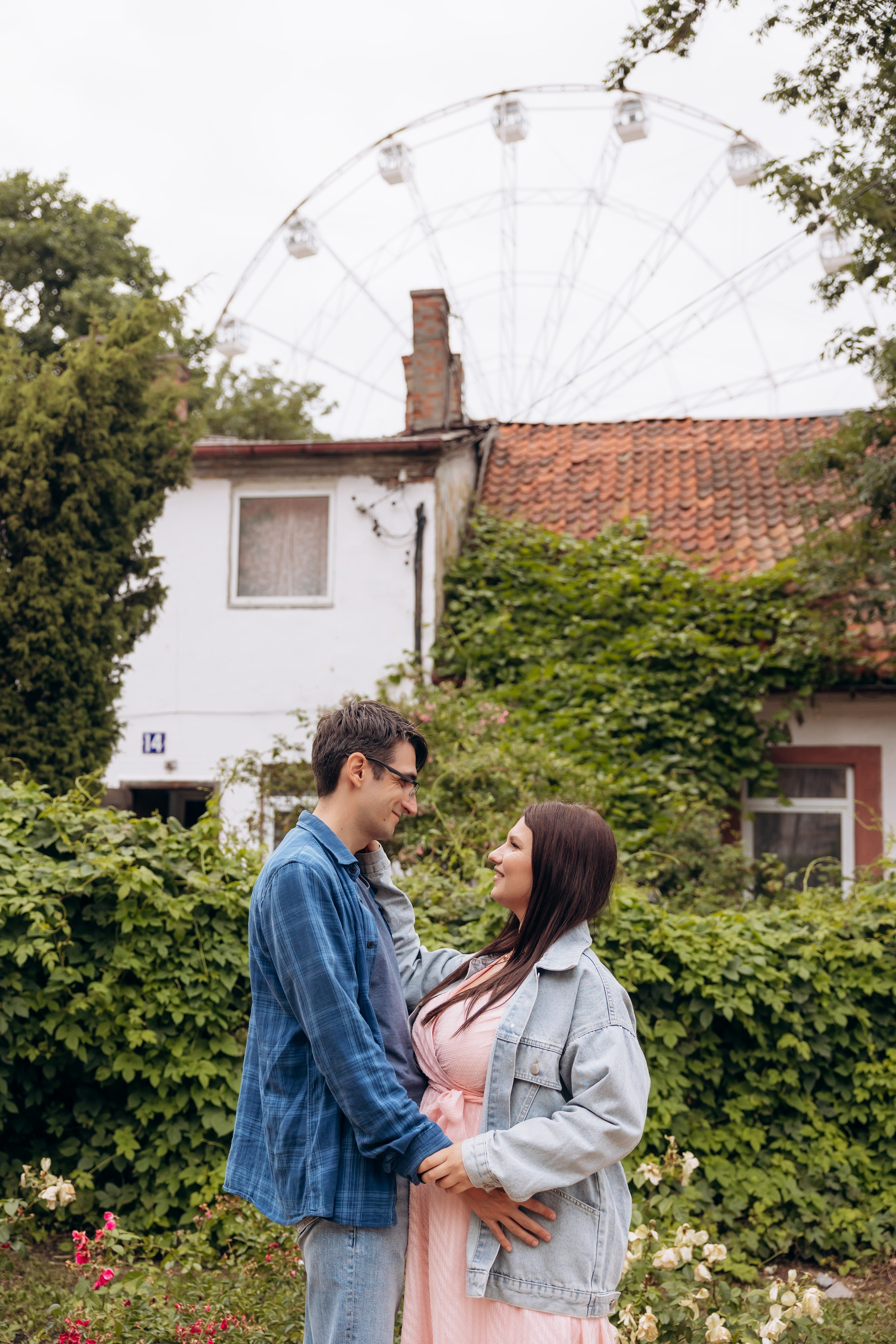 Городская прогулка Зеленоградск. Фотограф в Калининграде свадебная фотография, репортажная, фотосессии