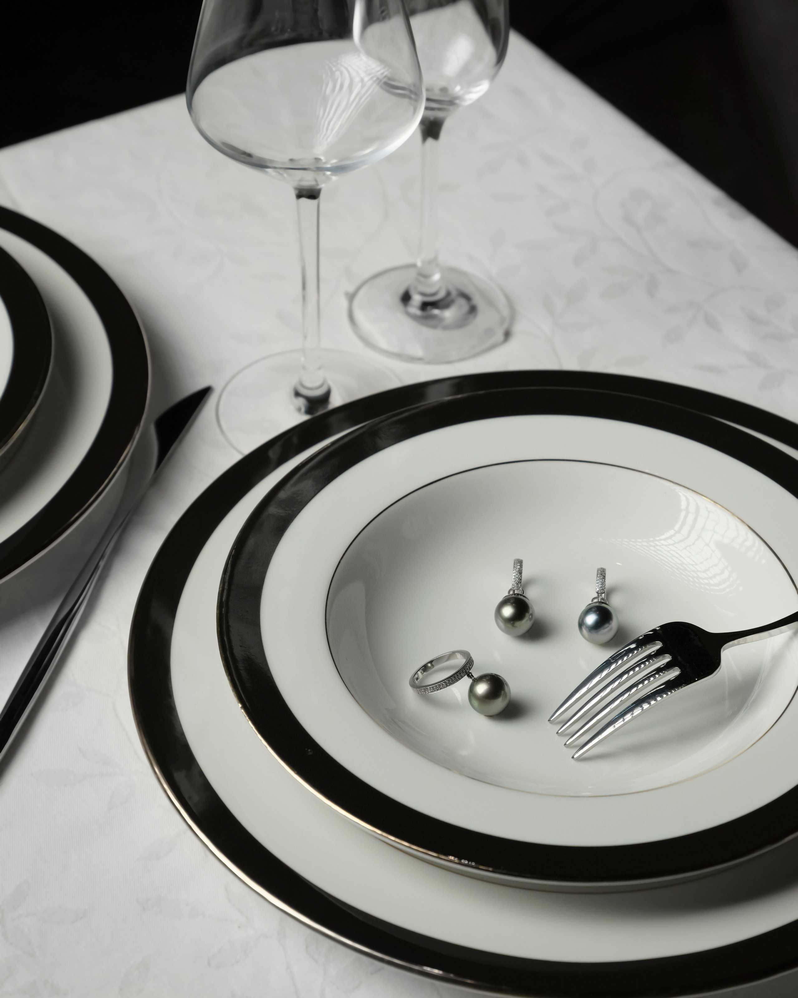 Kazakhyuvelir. Photographer