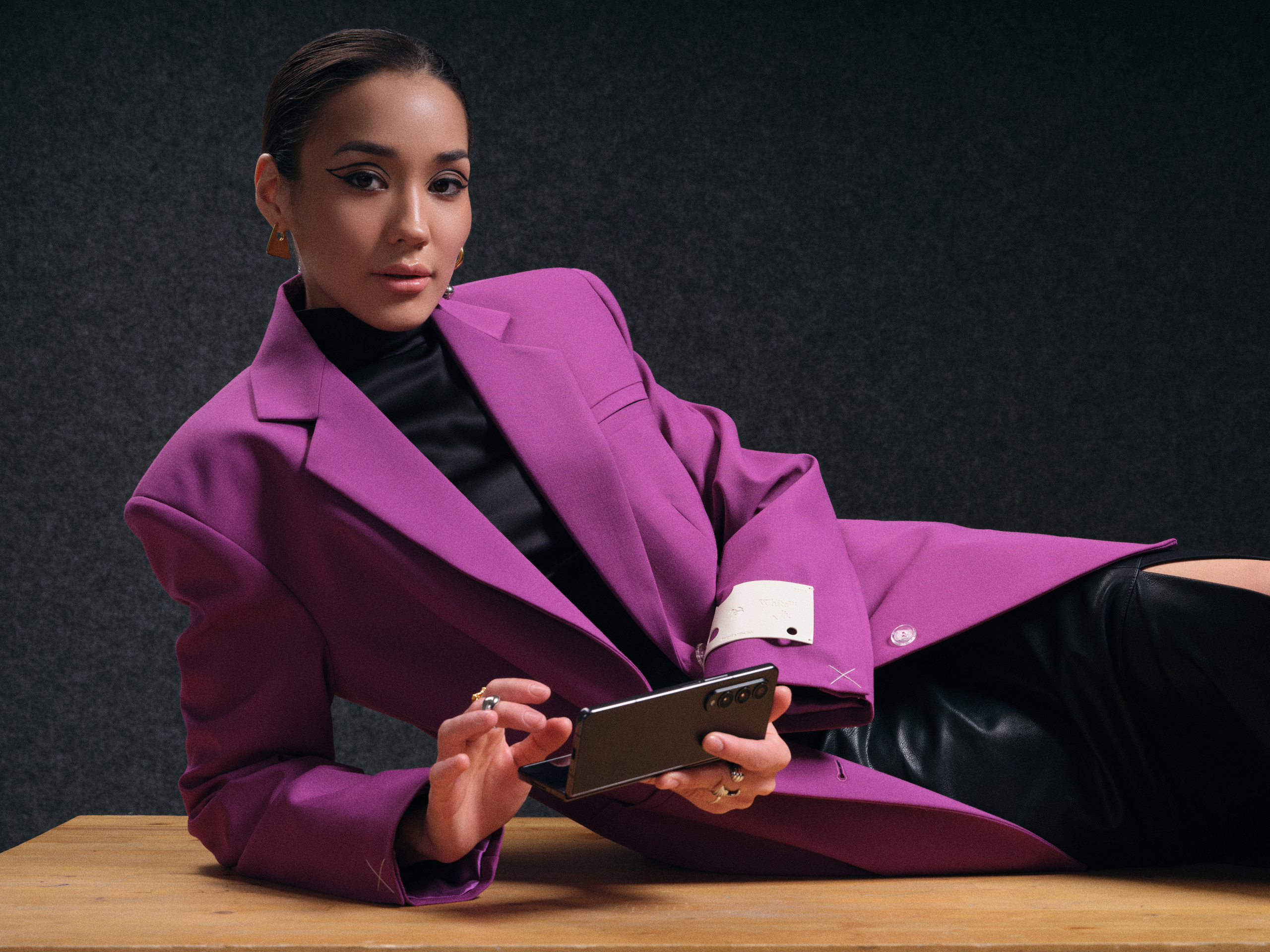 SAMSUNG. Photographer