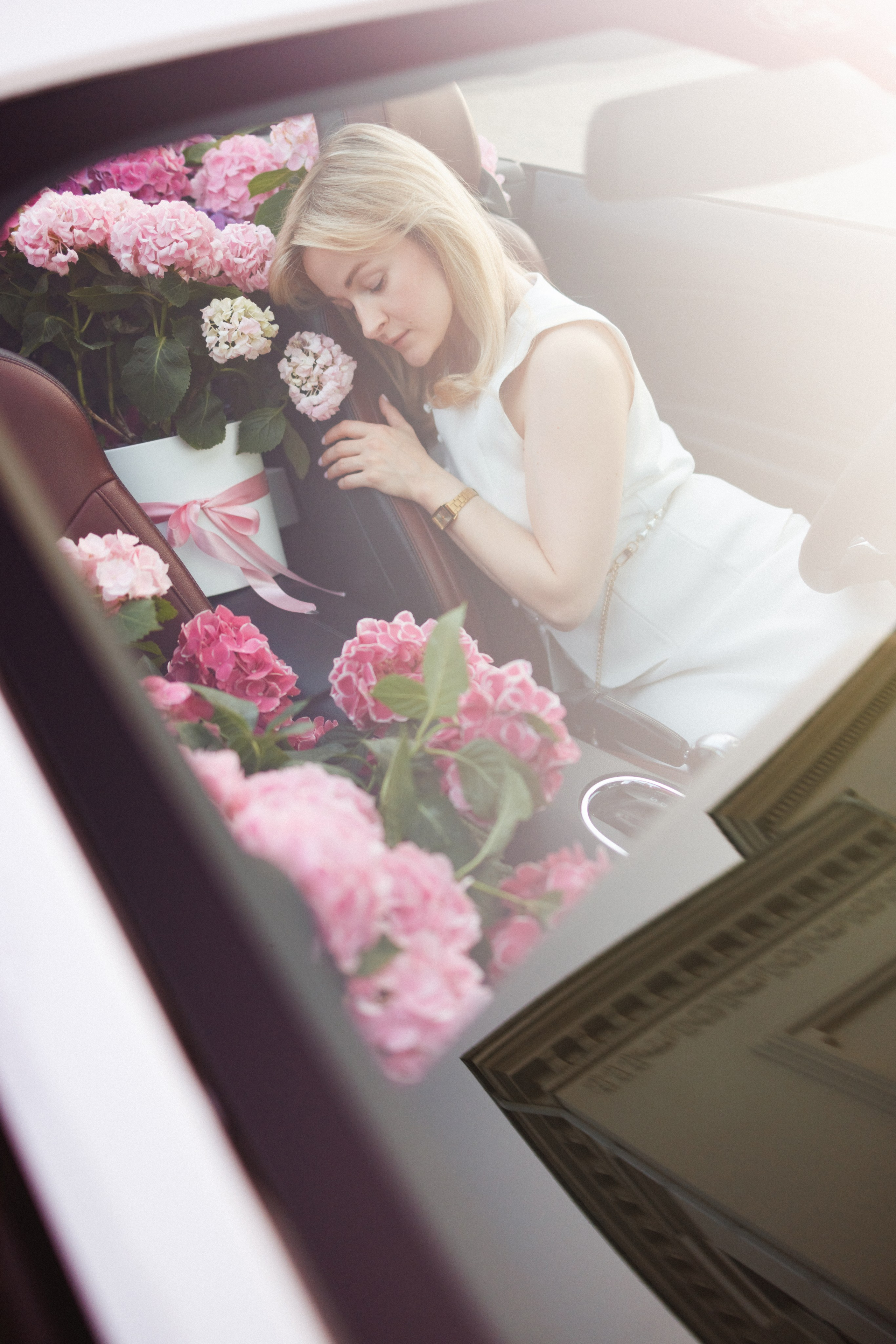 Фотосессия с Кабриолетом и живыми цветами, город Краснодар. Семейный и детский фотограф в Краснодаре Анна Трашкова