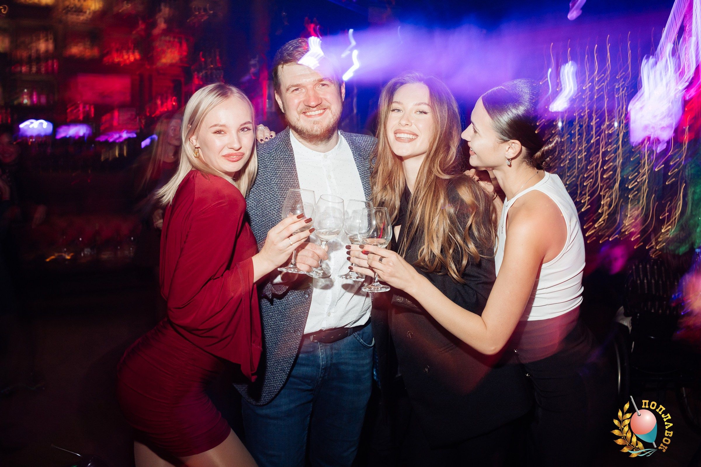 Поплавок 18.10.2024. Семейный фотограф в Волгодонске Краченцева Анна