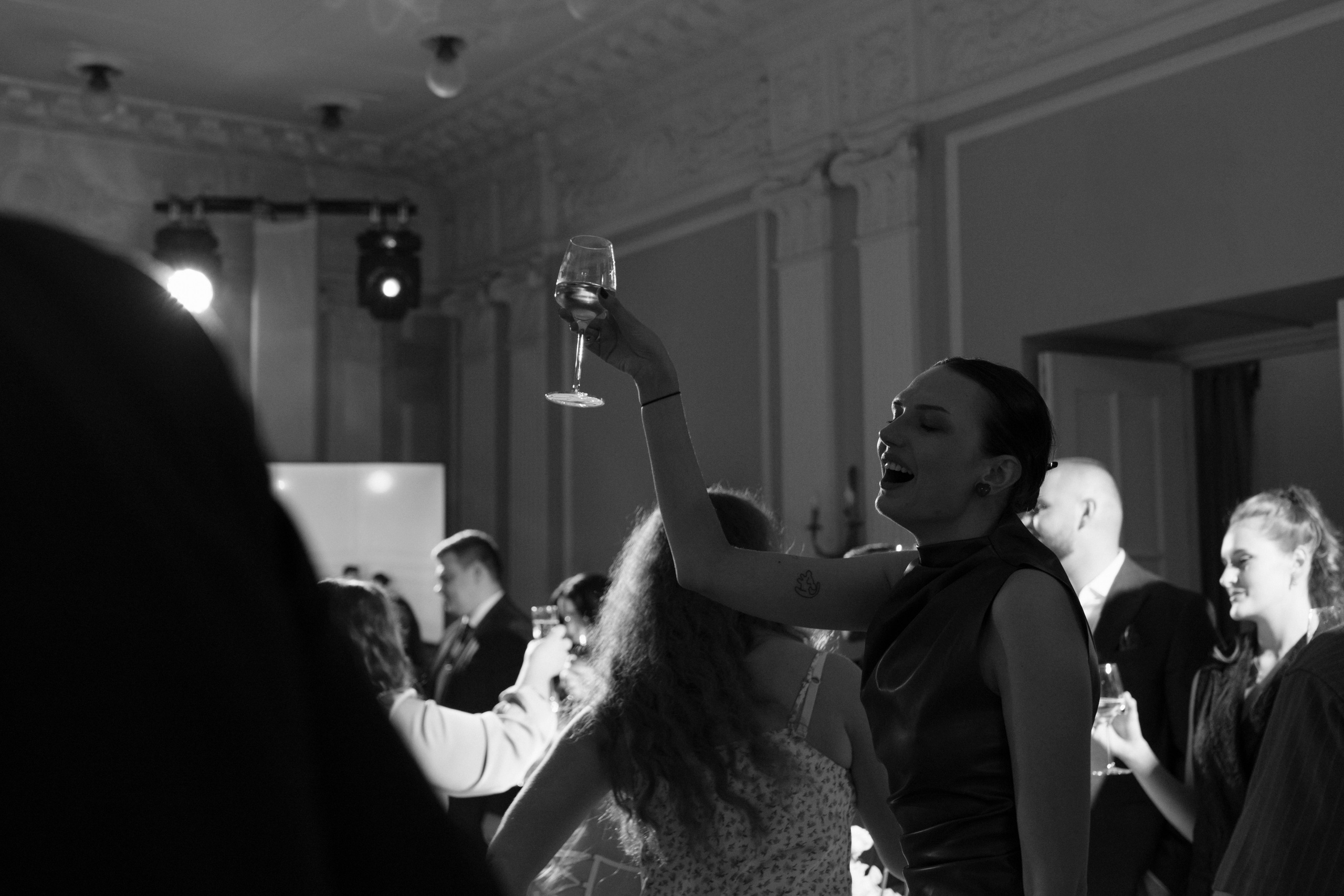 Любовь насквозь видно. Свадебный фотограф Наташа Брифли