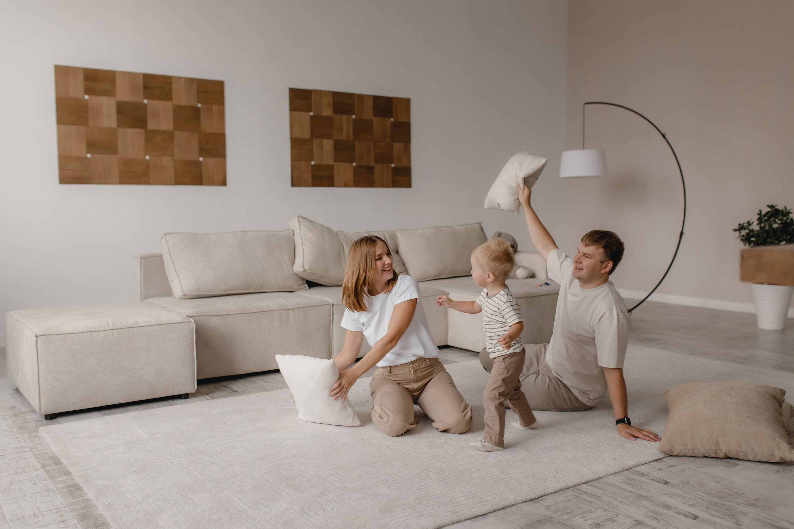 Саша, Оля и Арсений. Главная