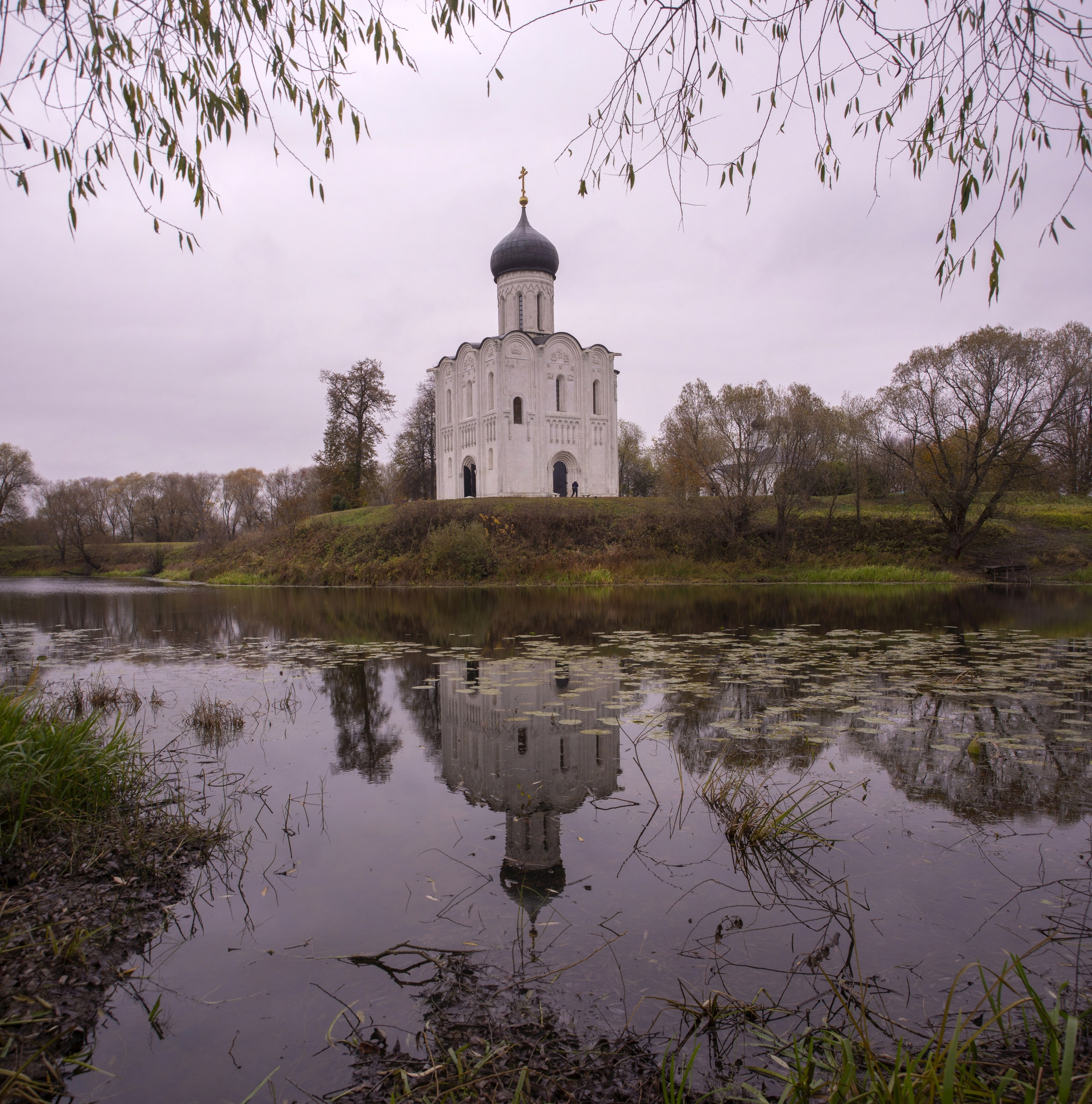 Боголюбово. Октябрь 2023. Игорь Жучков. Россия увиденная глазами путешествующего фотографа