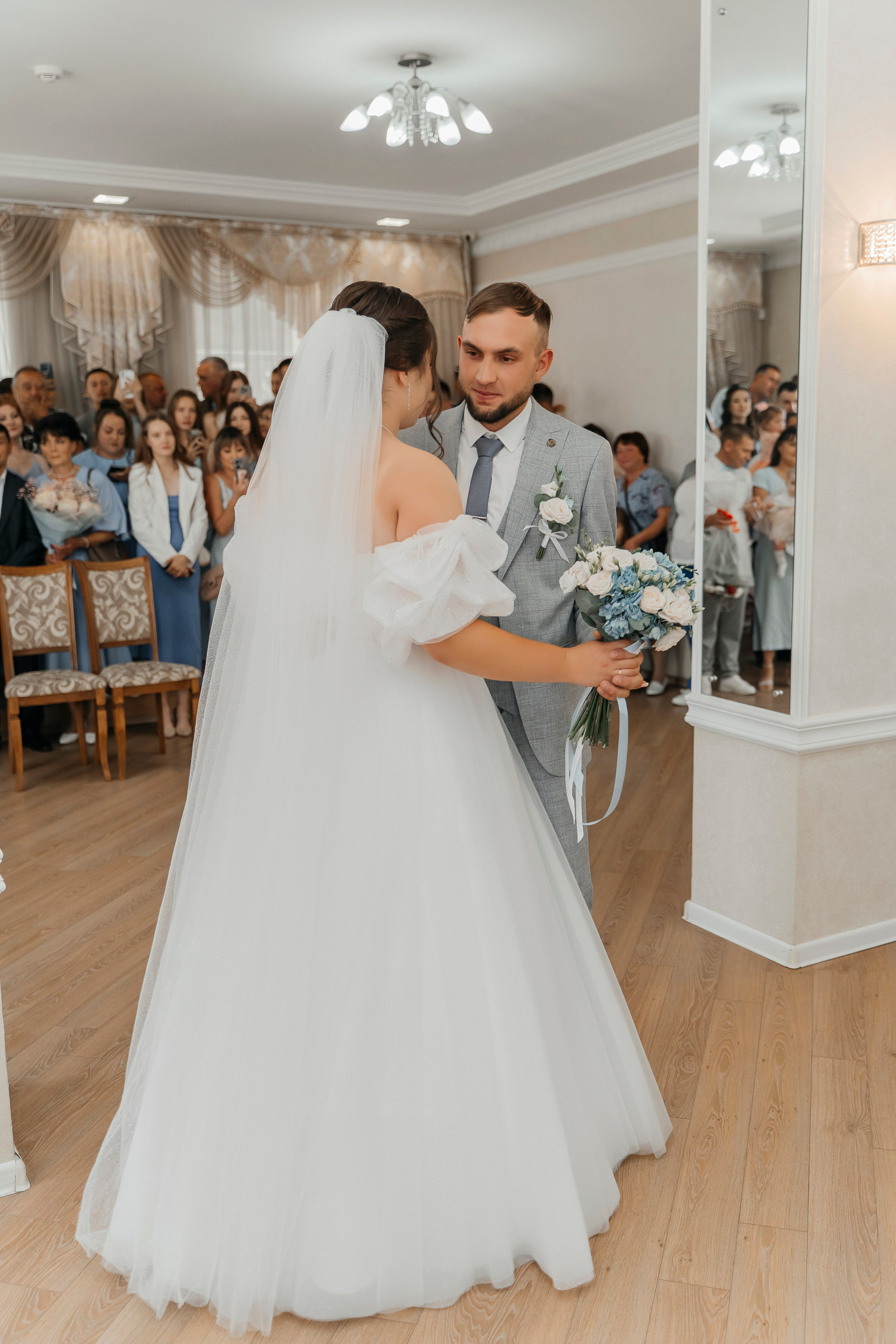 Свадебная фотосъёмка в ЗАГСЕ. Свадебный фотограф видеограф Чебоксары