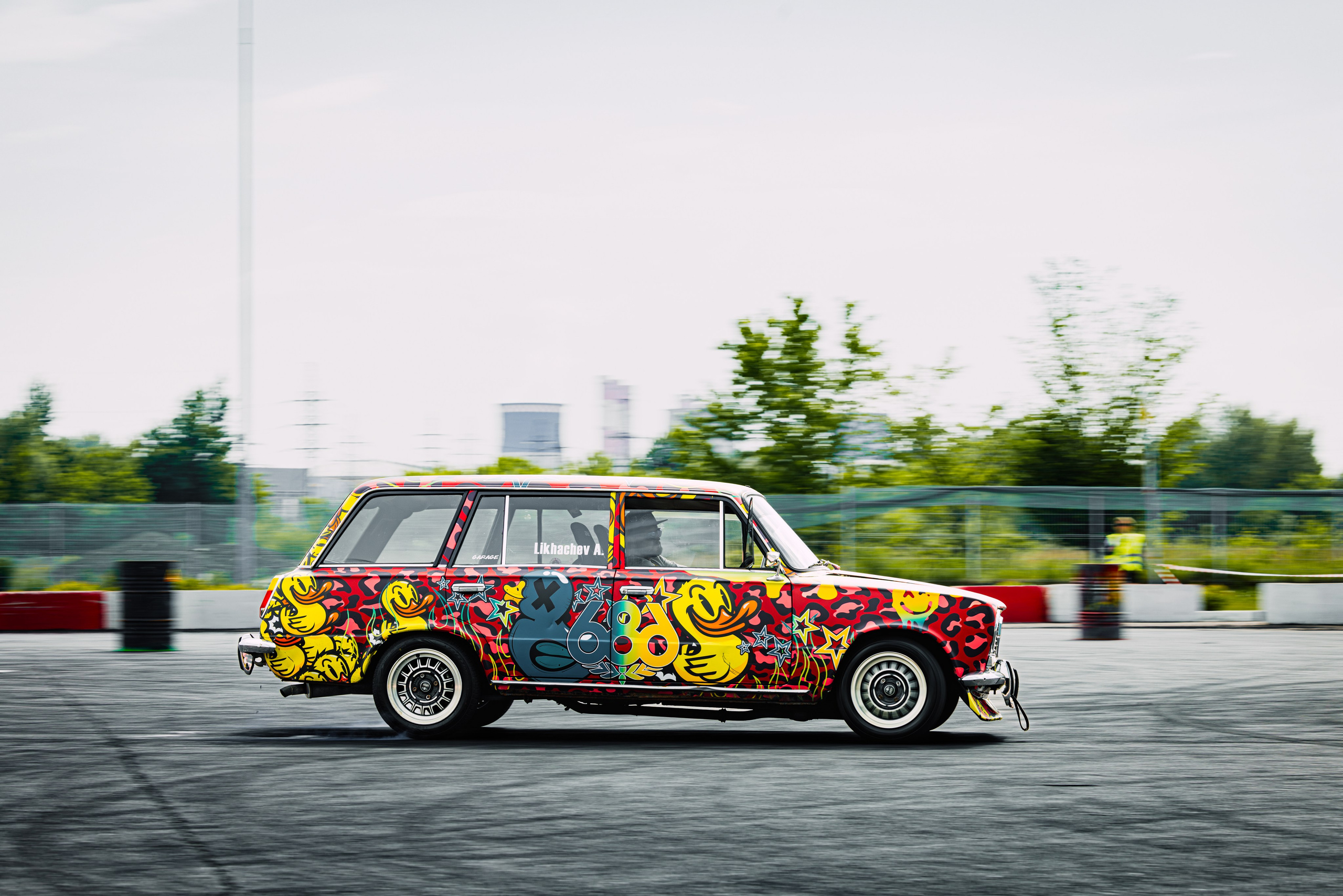 Stock Clock. Open Season