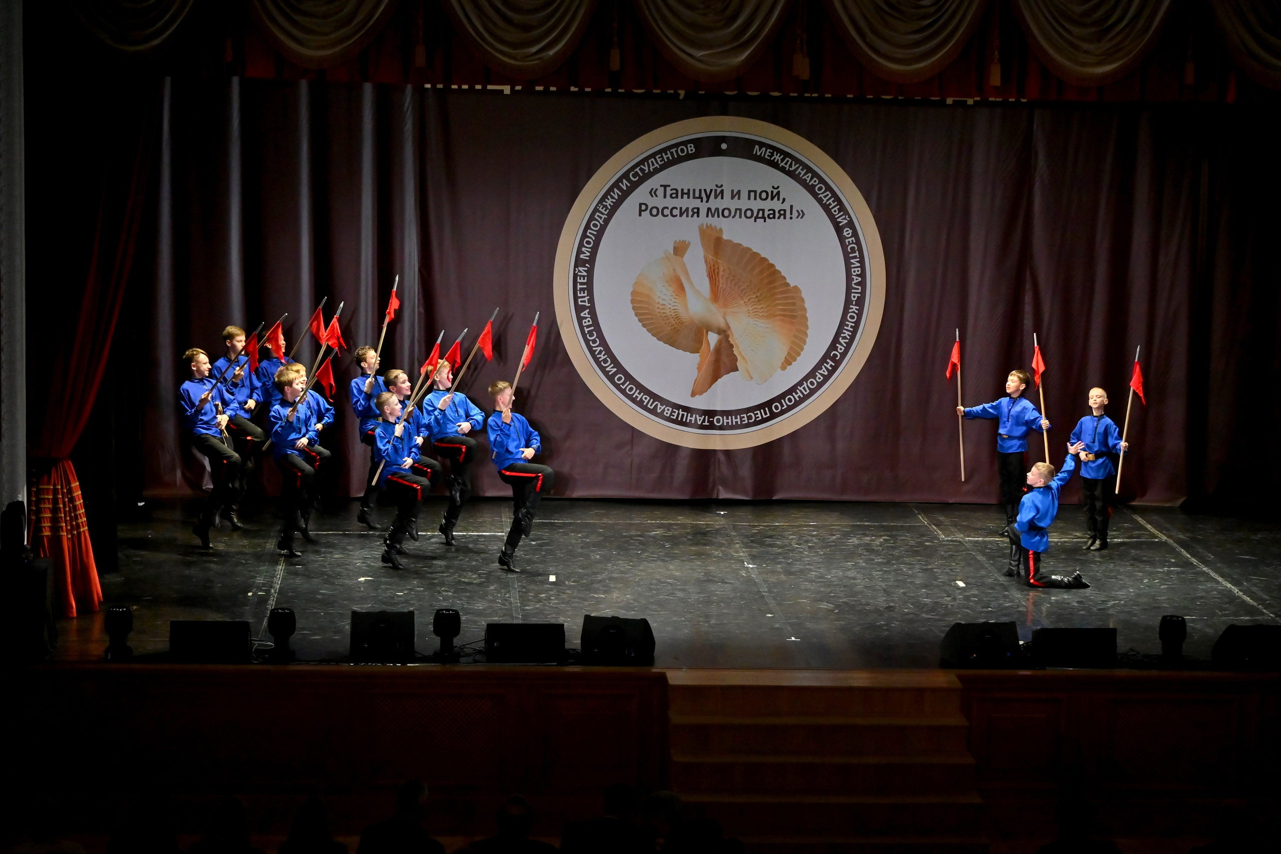 Гала-концерт. Танцуй и пой, Россия Молодая! 22.04.2024. Профессиональный фотограф в Москве Алёна Котова