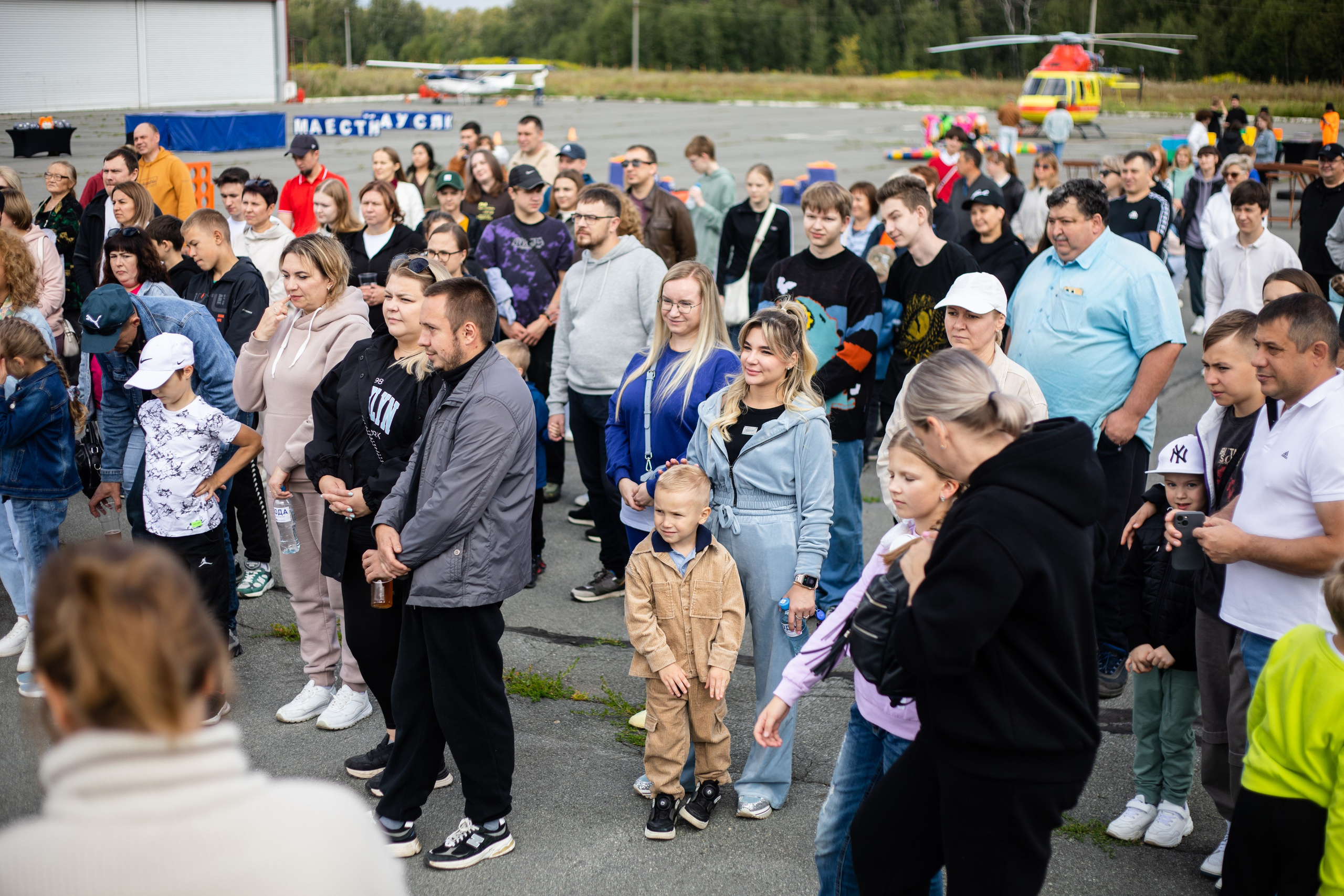 УЗСТ- Корпоративный тимбилдинг на аэродроме. Репортажный и свадебный фотограф в Челябинске Елисеев Павел
