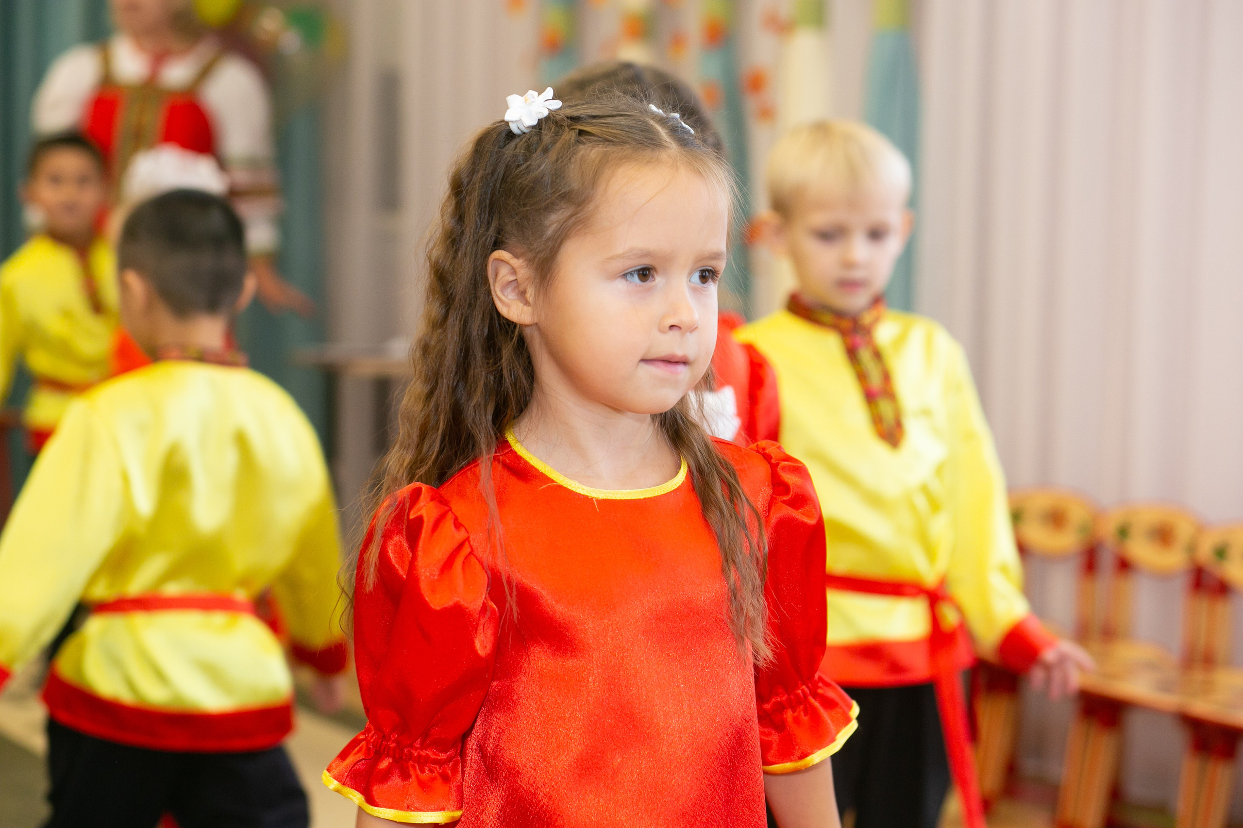 Выпускные и Утренники. Фотограф новорожденных и семейный фотограф НСО г. Бердск Марина Львова
