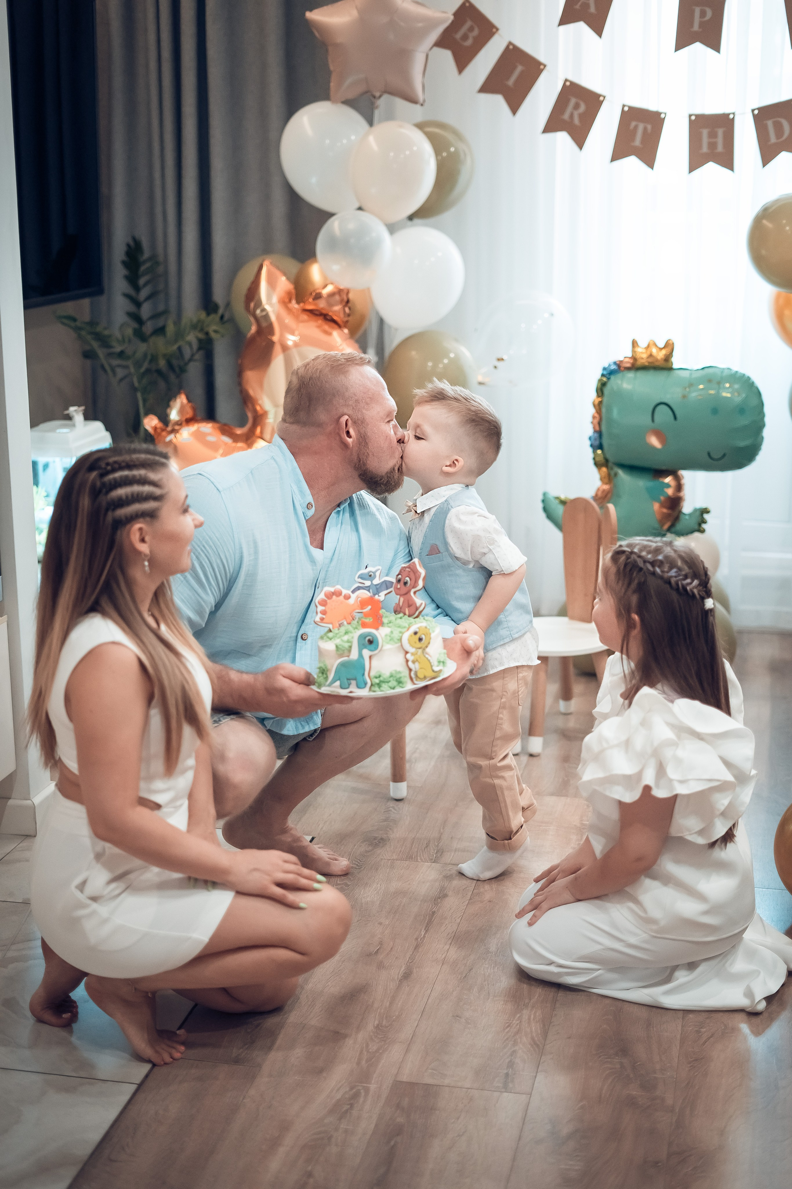 Дэвиду 3 годика