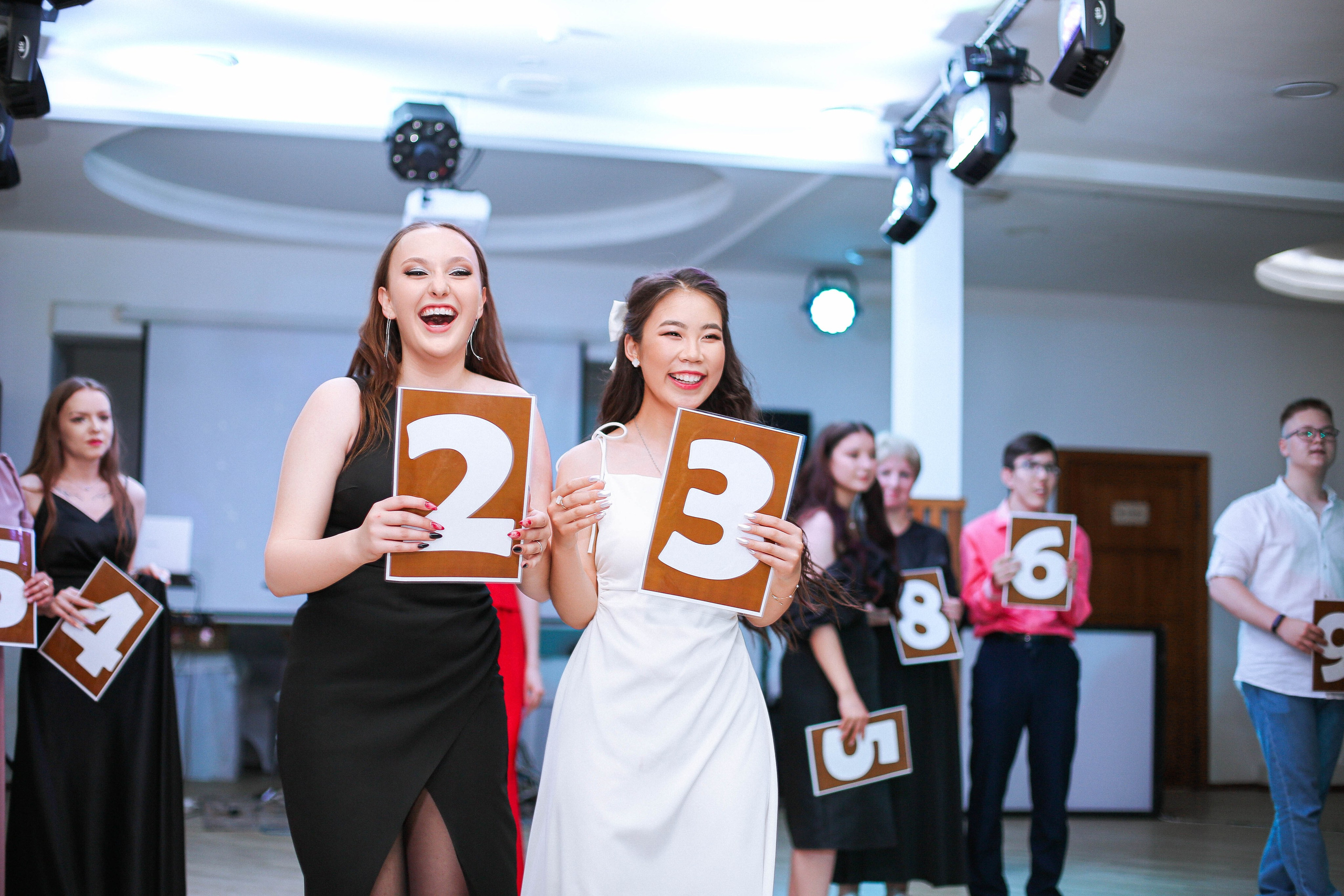 ВЫПУСКНОЙ 2024 | № 8. Свадебный и Школьный фотограф Улан-Удэ Бурятия Джулия Топоева Выпускные альбомы Фотограф на мероприятие