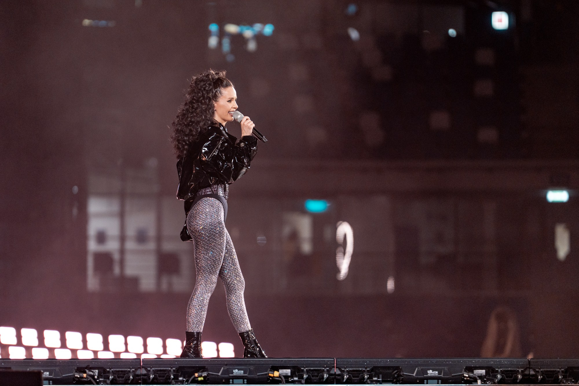 Zivert. Магия музыки в кадре: Концертная Фотография