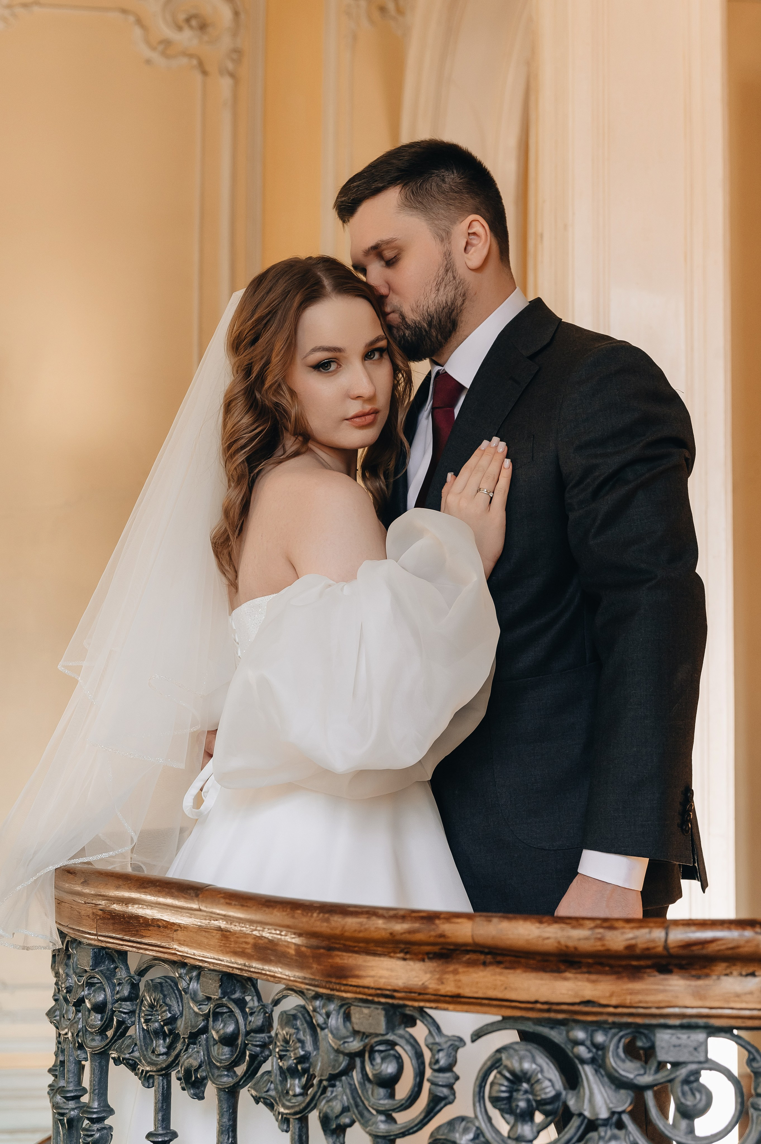 Свадебная фотосессия в библиотеке им. Пушкина. Портретный фотограф Москва Светлана Кашура