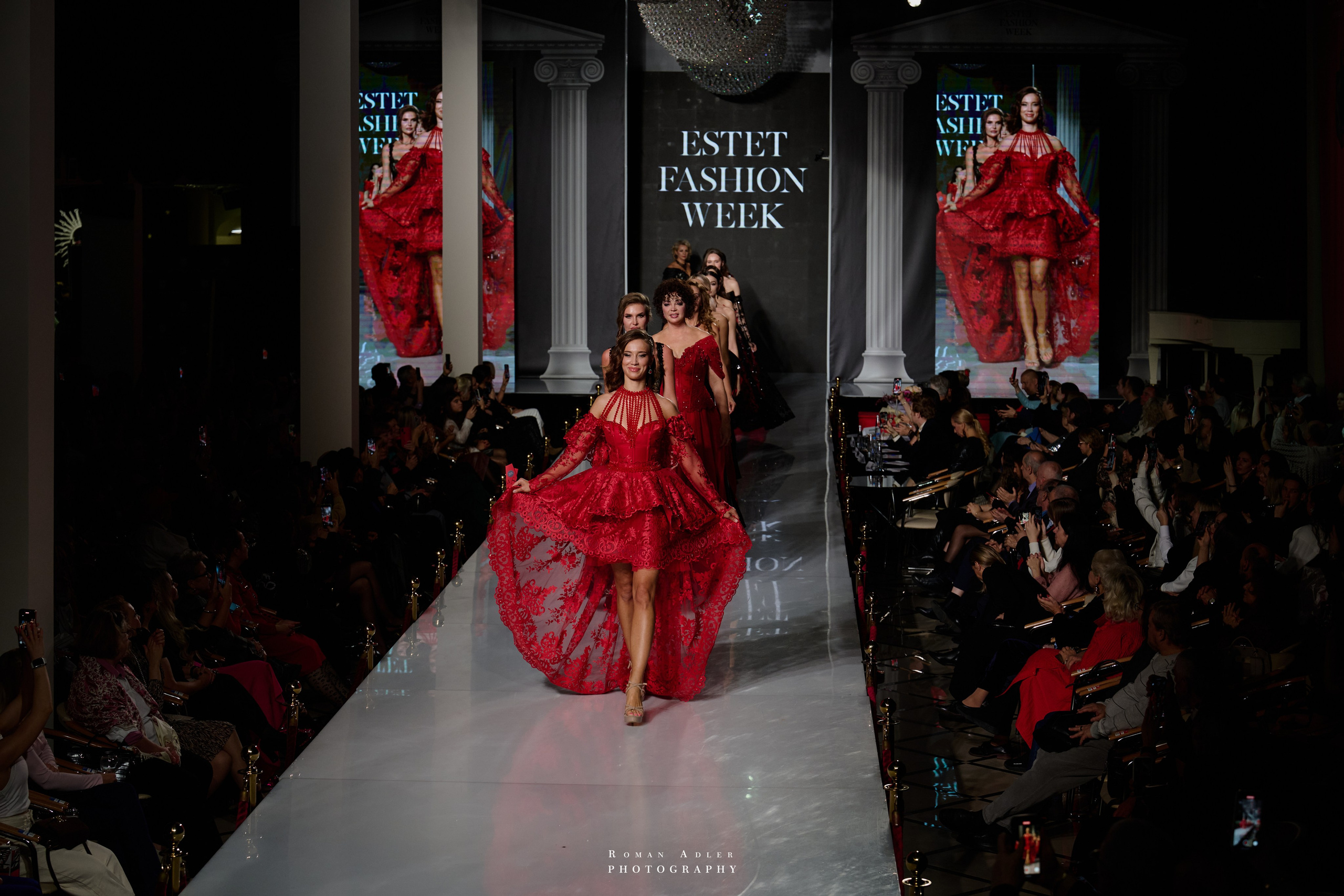 ESTET FASHION WEEK ОСЕНЬ — 2025. Фотограф Роман Адлер