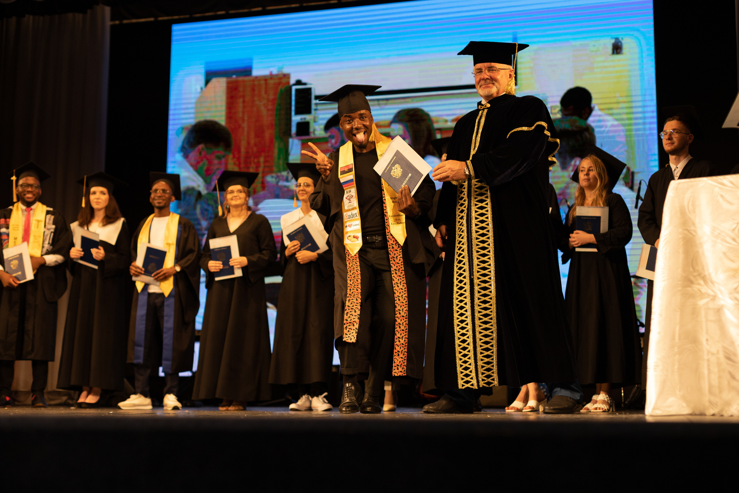 Выпускной ИМО 2022. Фотограф Великий Новгород