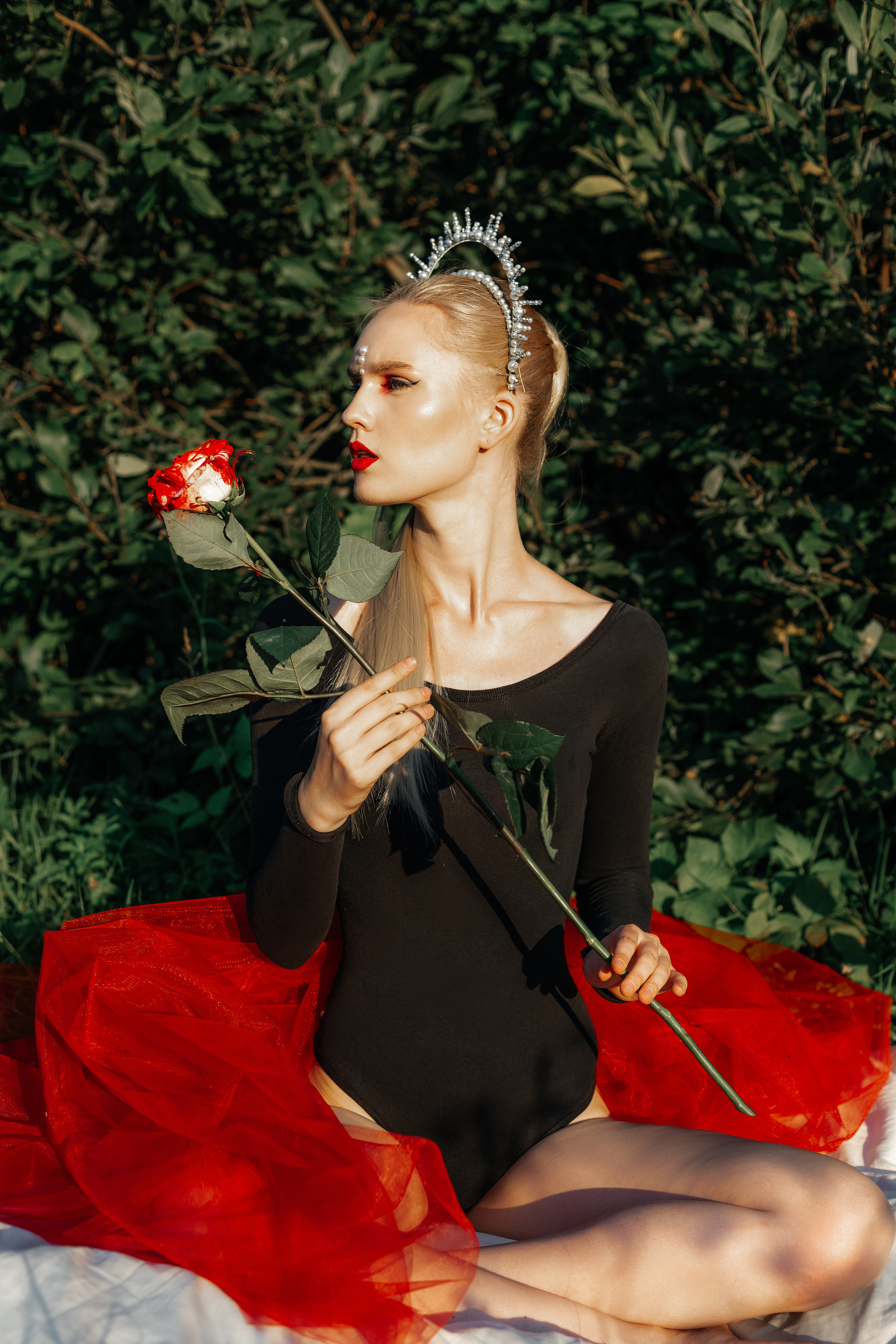 Из белого в красный. Фотограф Великий Новгород